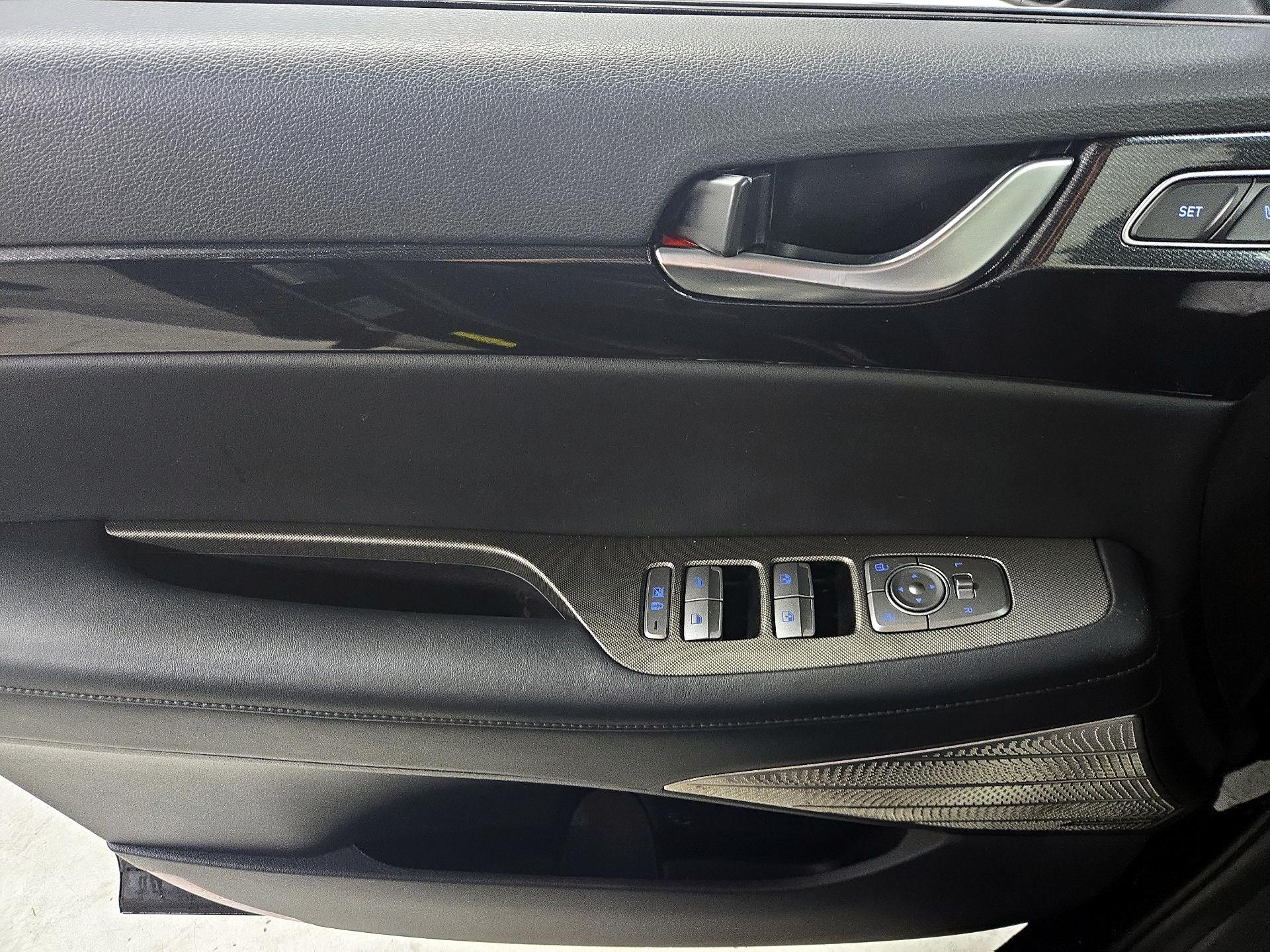 Thumbnail: 2021 Hyundai Palisade - 12