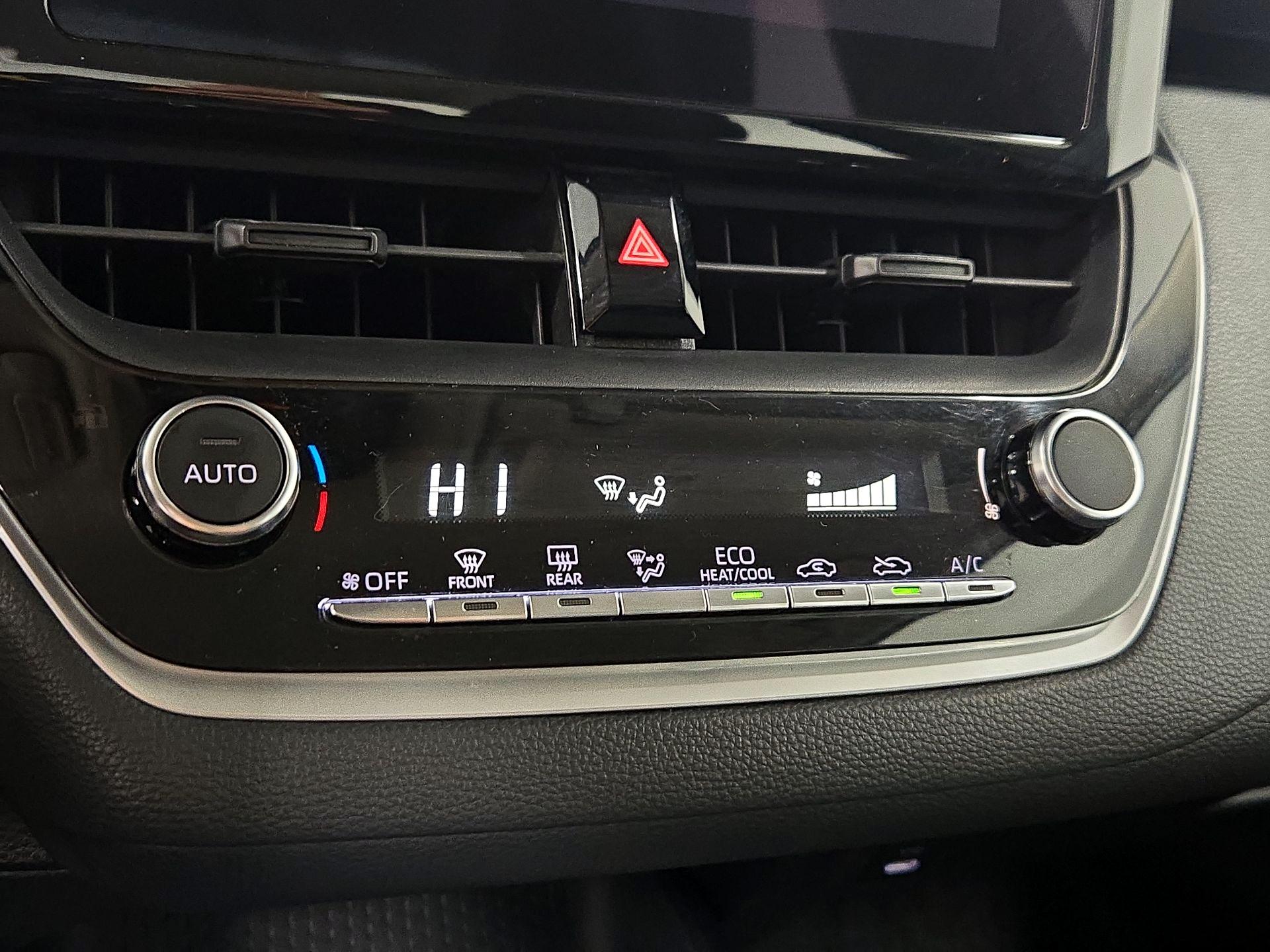 Thumbnail: 2024 Toyota Corolla - 16