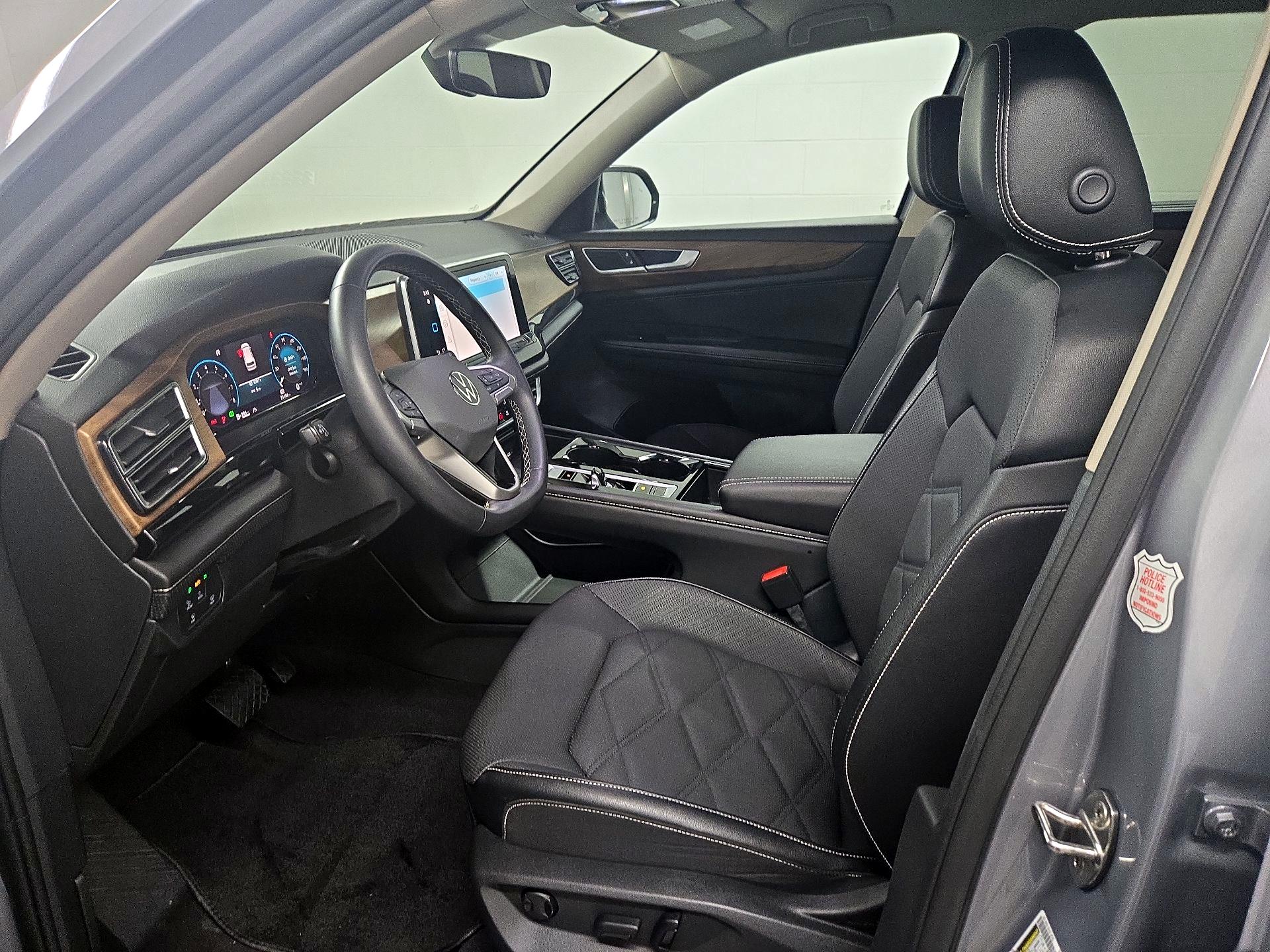 Thumbnail: 2024 Volkswagen Atlas - 11