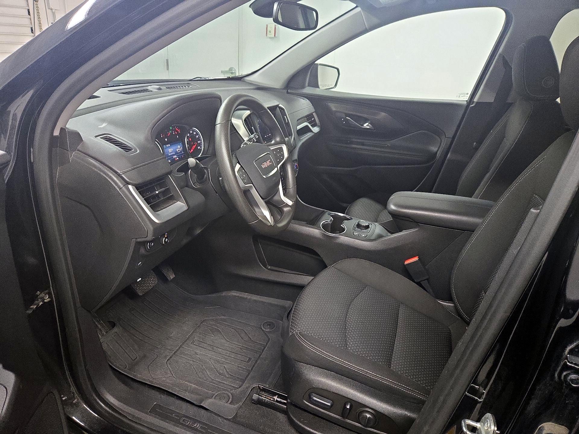 Thumbnail: 2023 GMC Terrain - 11