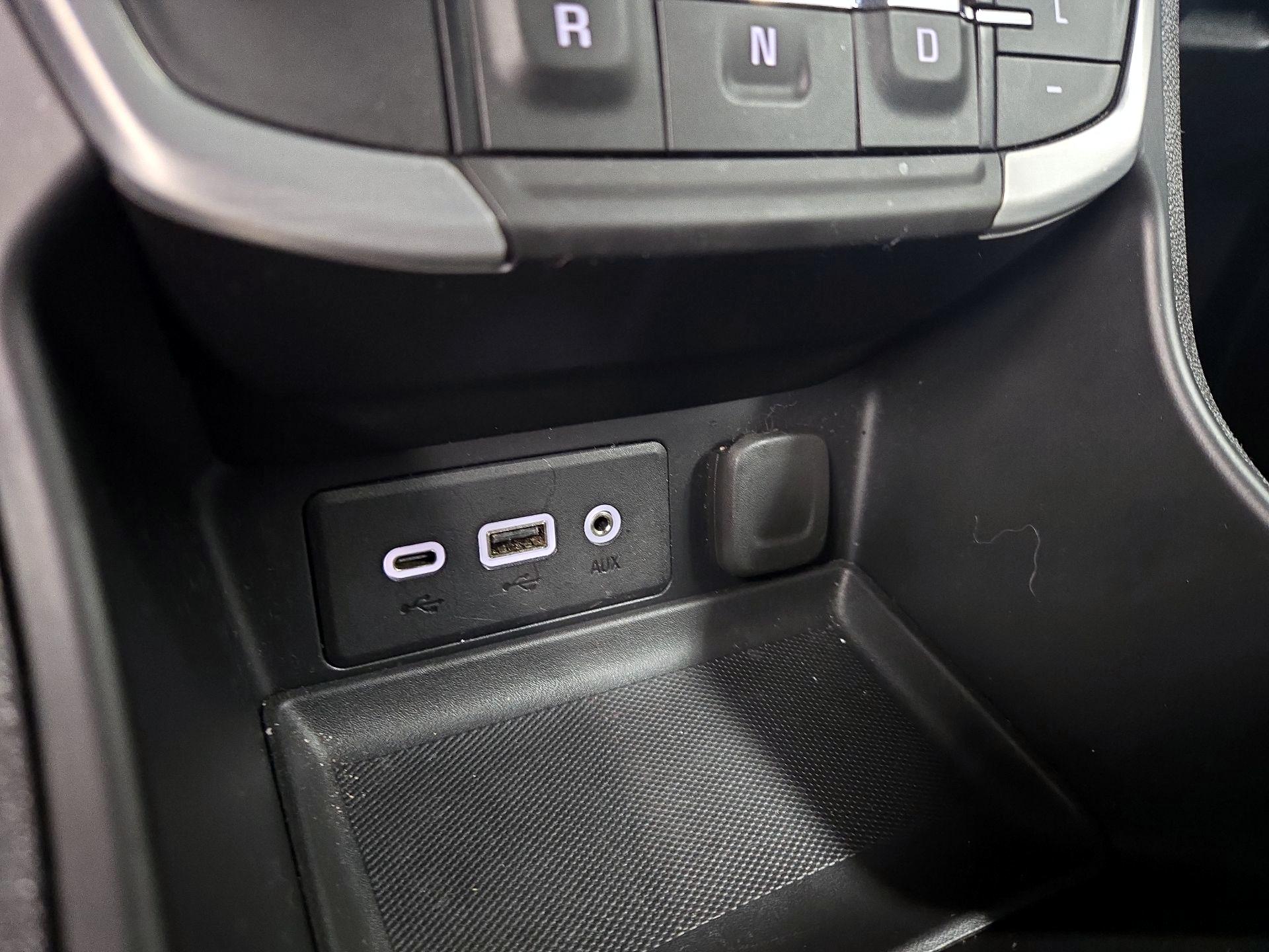 Thumbnail: 2023 GMC Terrain - 18