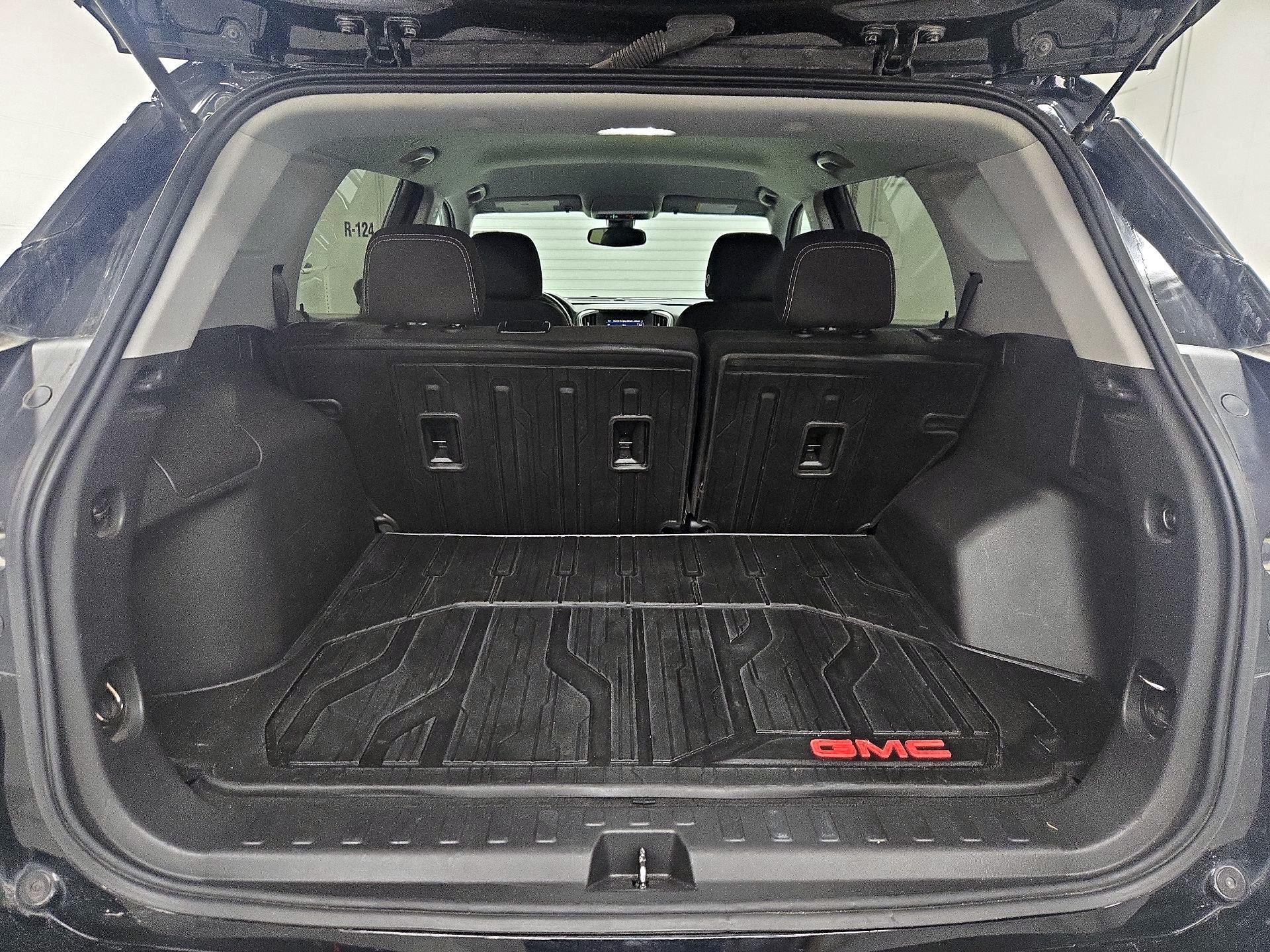 Thumbnail: 2023 GMC Terrain - 20