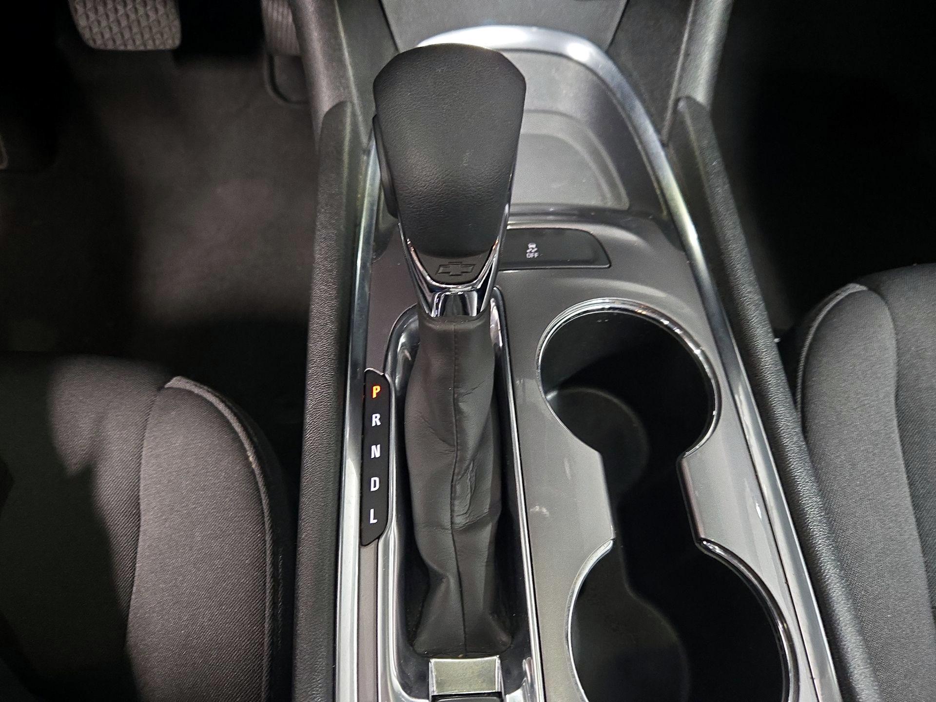 Thumbnail: 2023 Chevrolet Malibu - 17