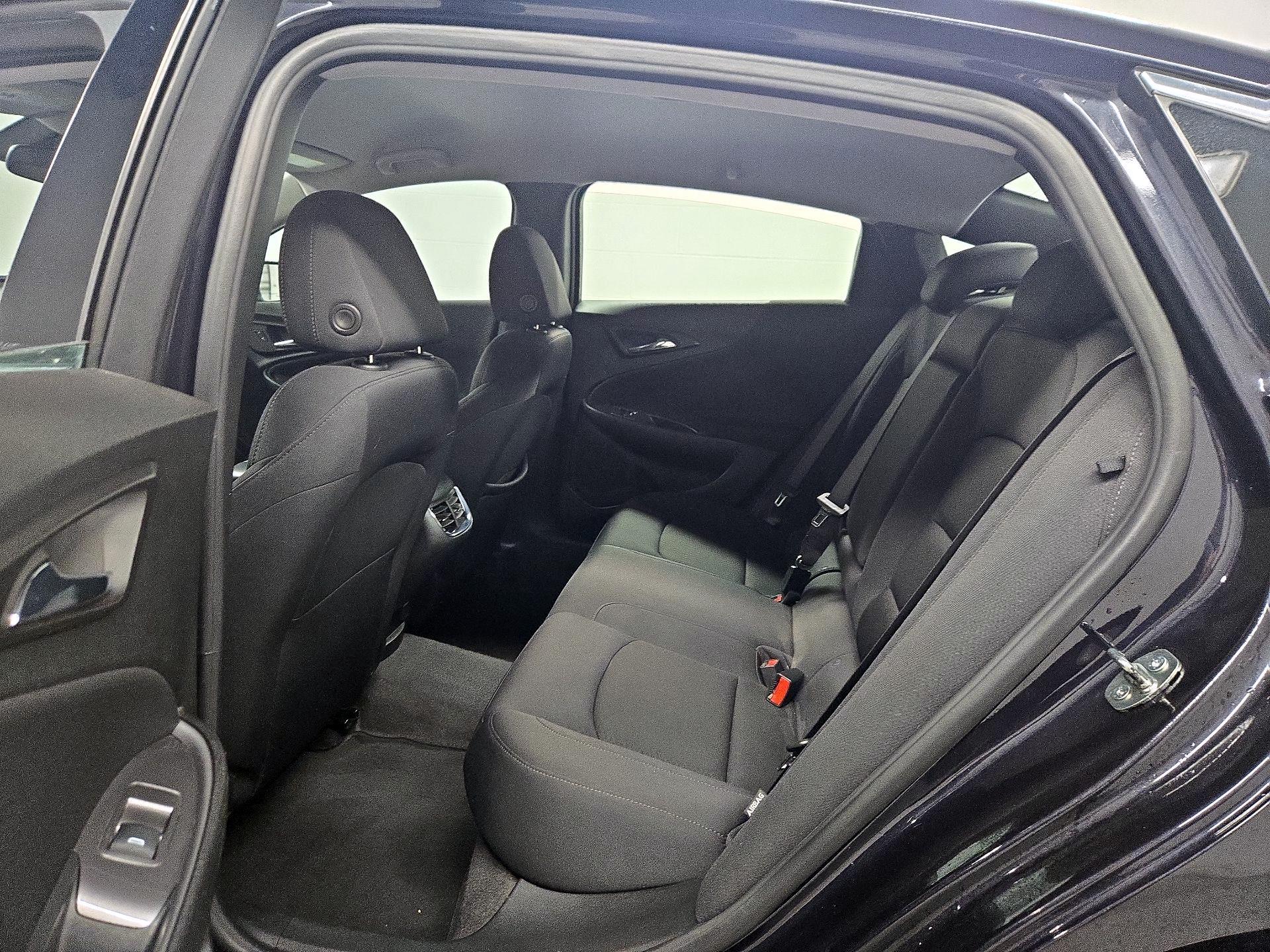 Thumbnail: 2023 Chevrolet Malibu - 19