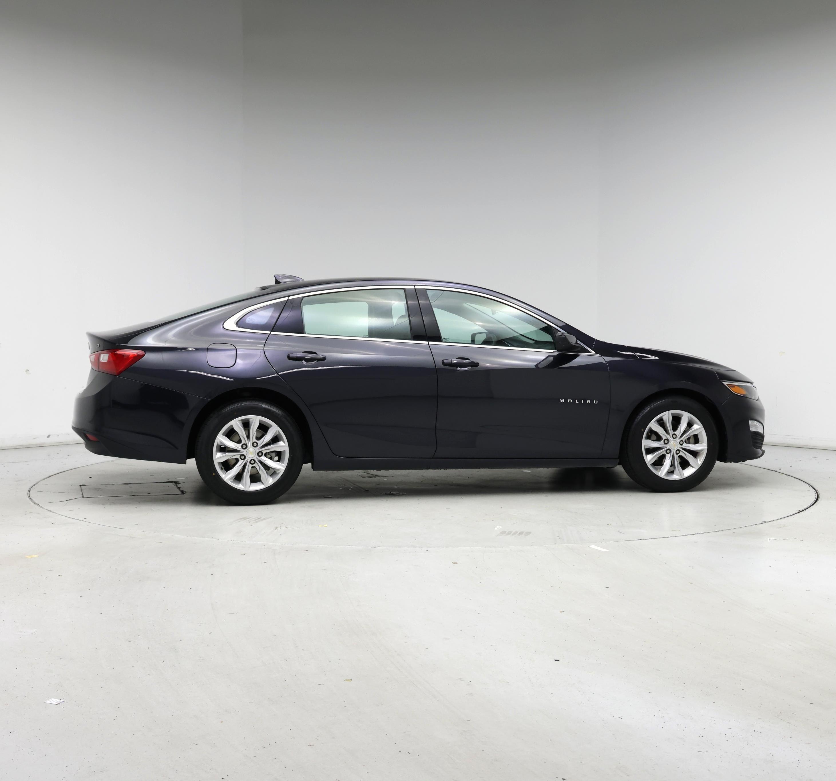 Thumbnail: 2023 Chevrolet Malibu - 7