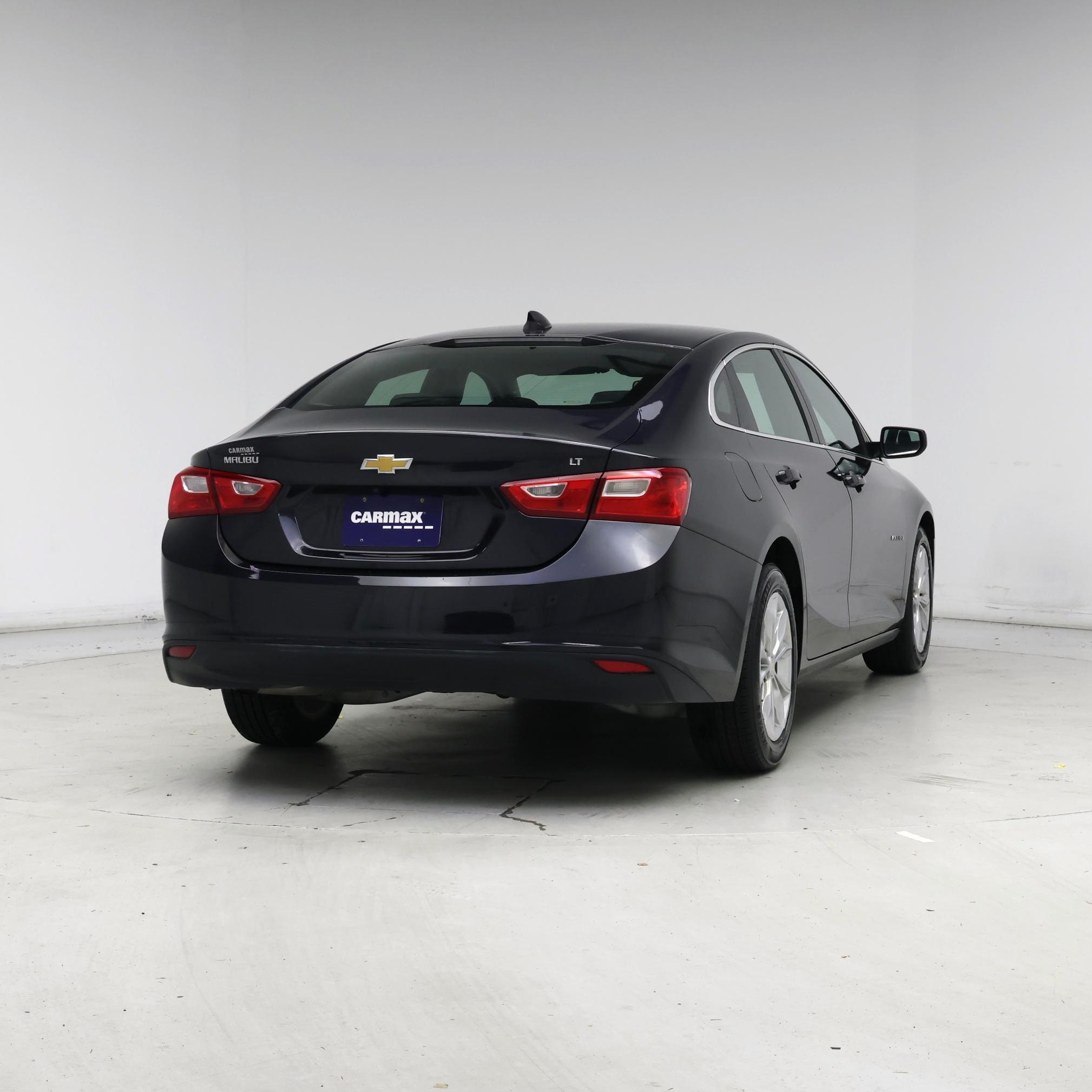 Thumbnail: 2023 Chevrolet Malibu - 8