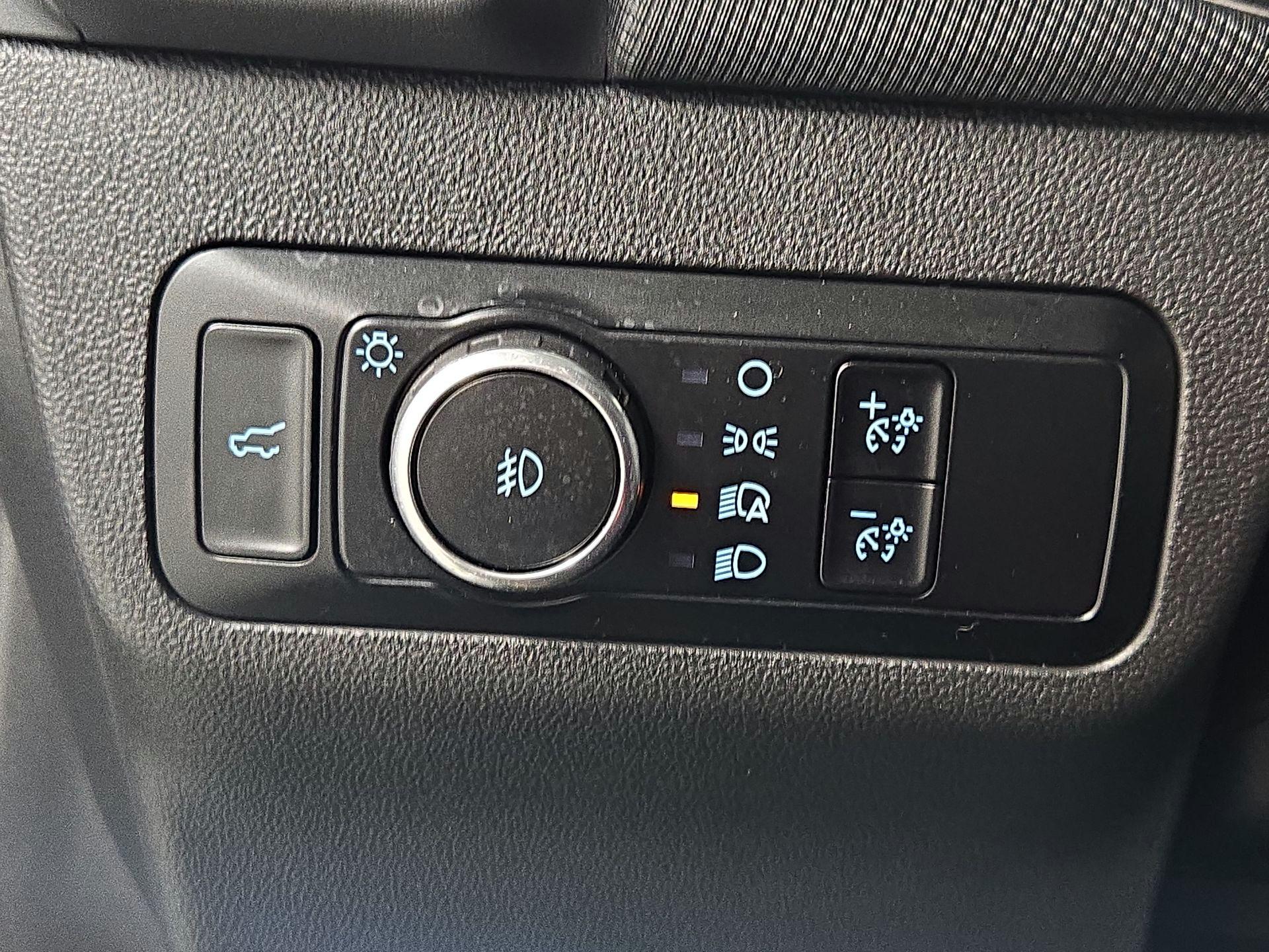 Thumbnail: 2023 Ford Bronco Sport - 13