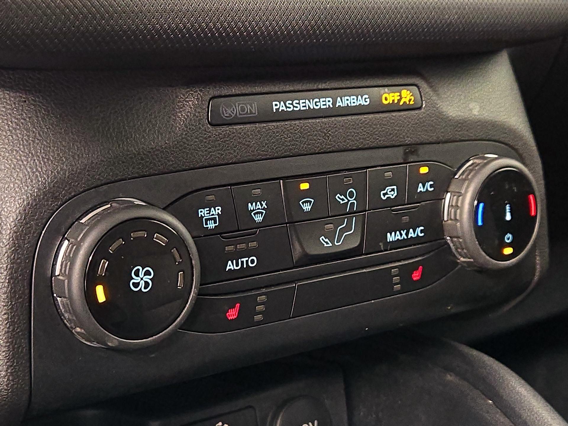 Thumbnail: 2023 Ford Bronco Sport - 17