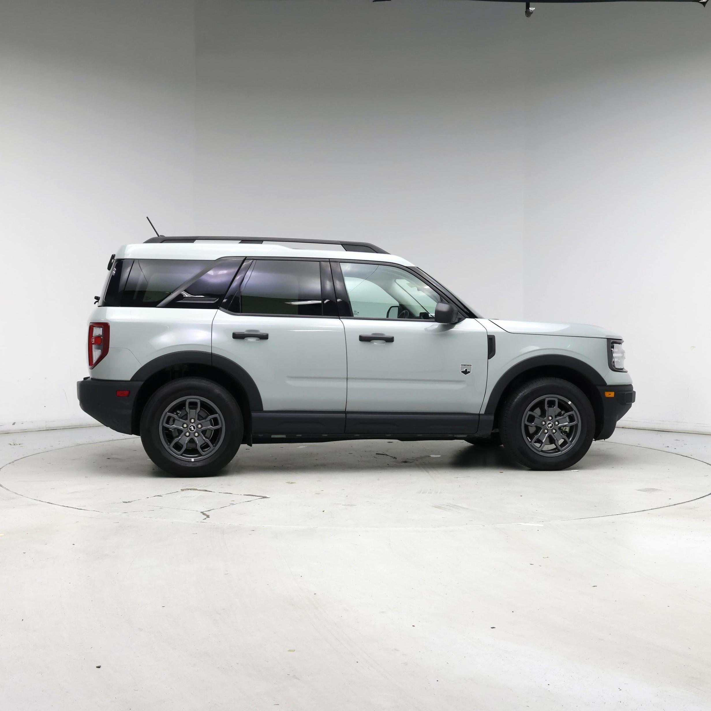 Thumbnail: 2023 Ford Bronco Sport - 7