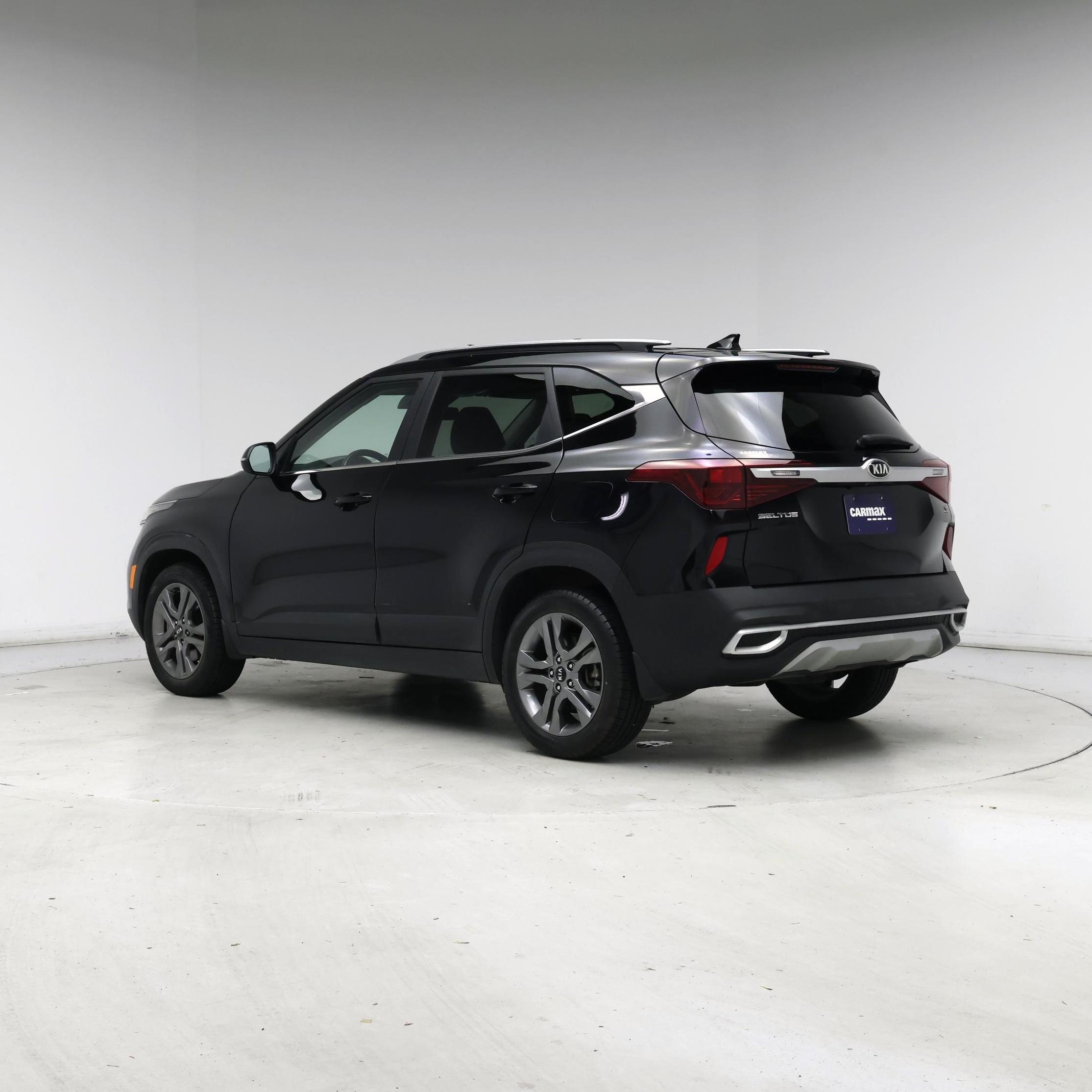 Thumbnail: 2021 Kia Seltos - 2