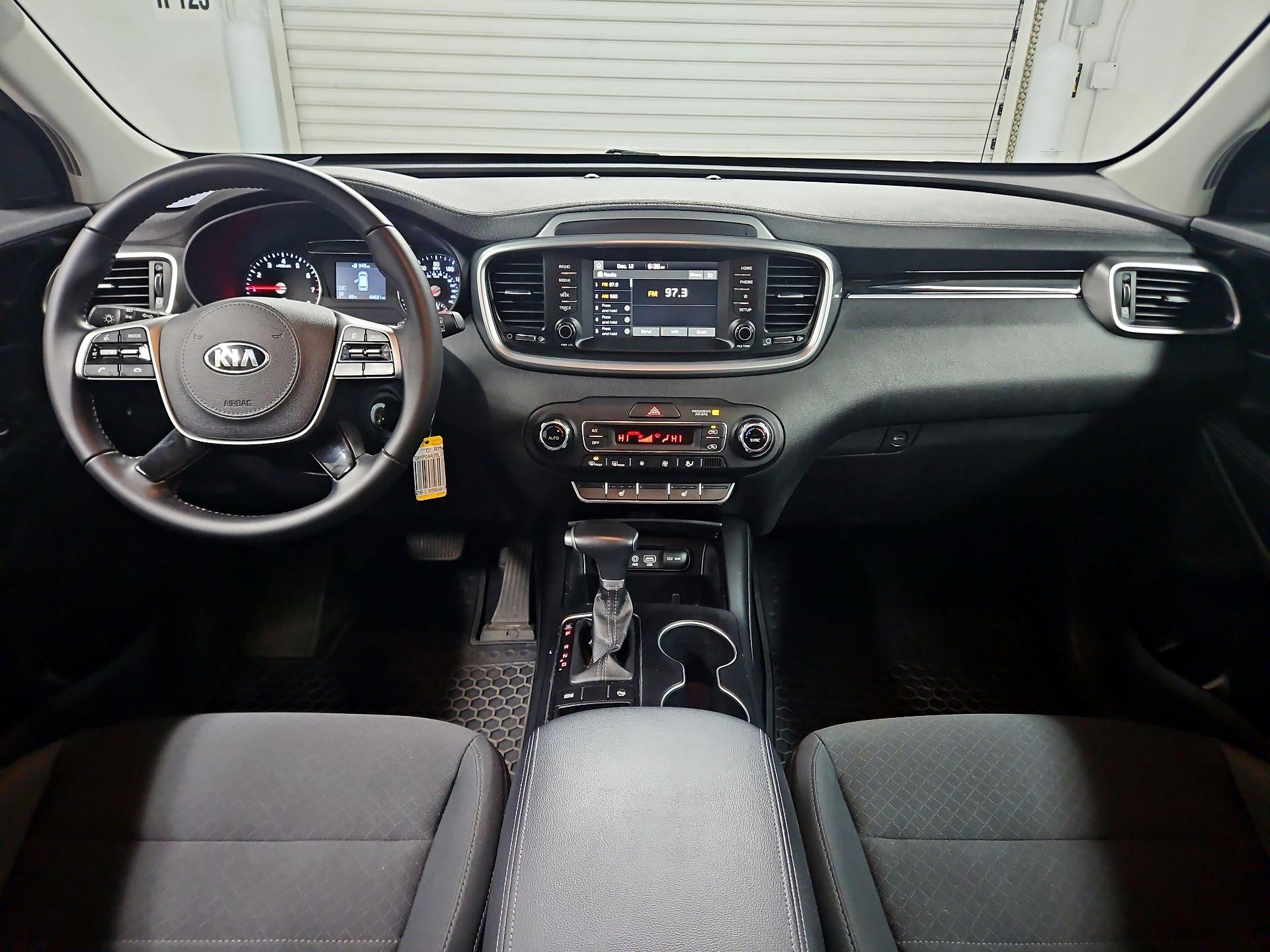 Thumbnail: 2020 Kia Sorento - 9