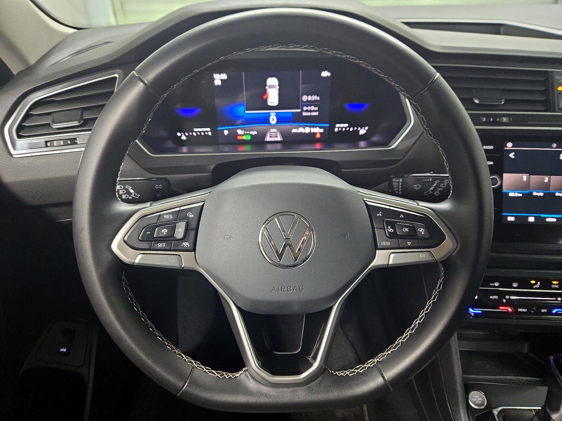 Thumbnail: 2024 Volkswagen Tiguan - 10