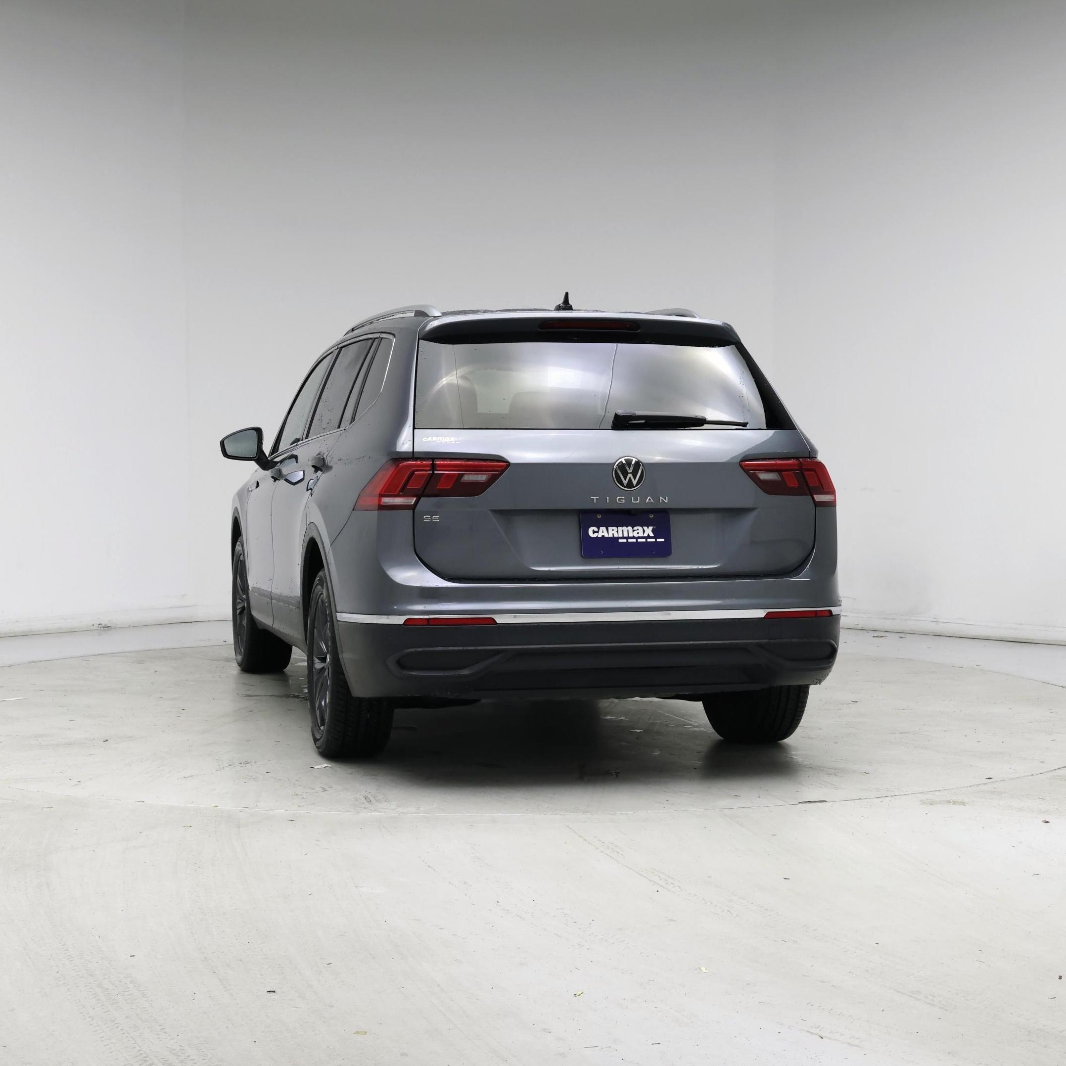 Thumbnail: 2024 Volkswagen Tiguan - 6