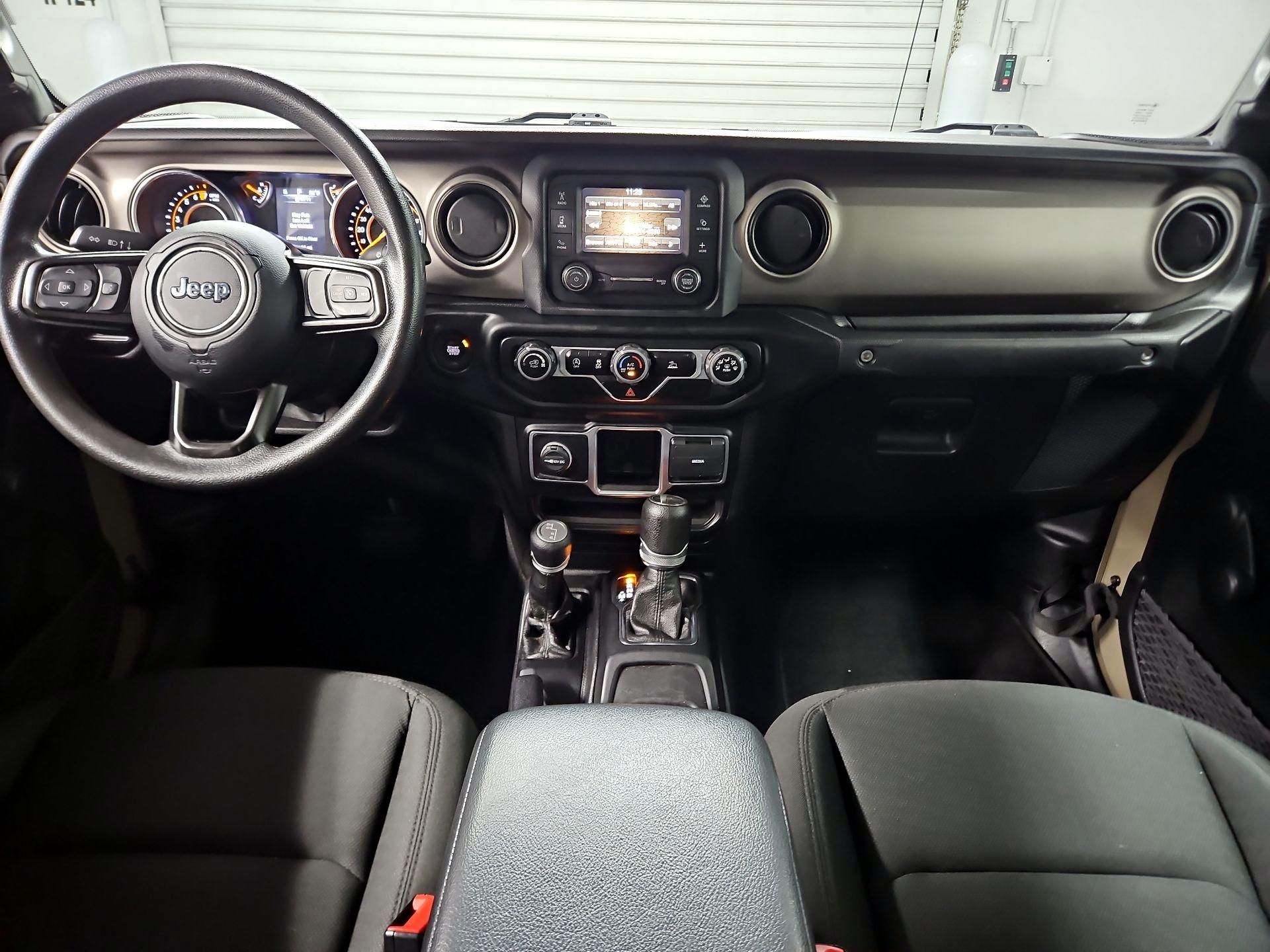 Thumbnail: 2020 Jeep Gladiator - 9