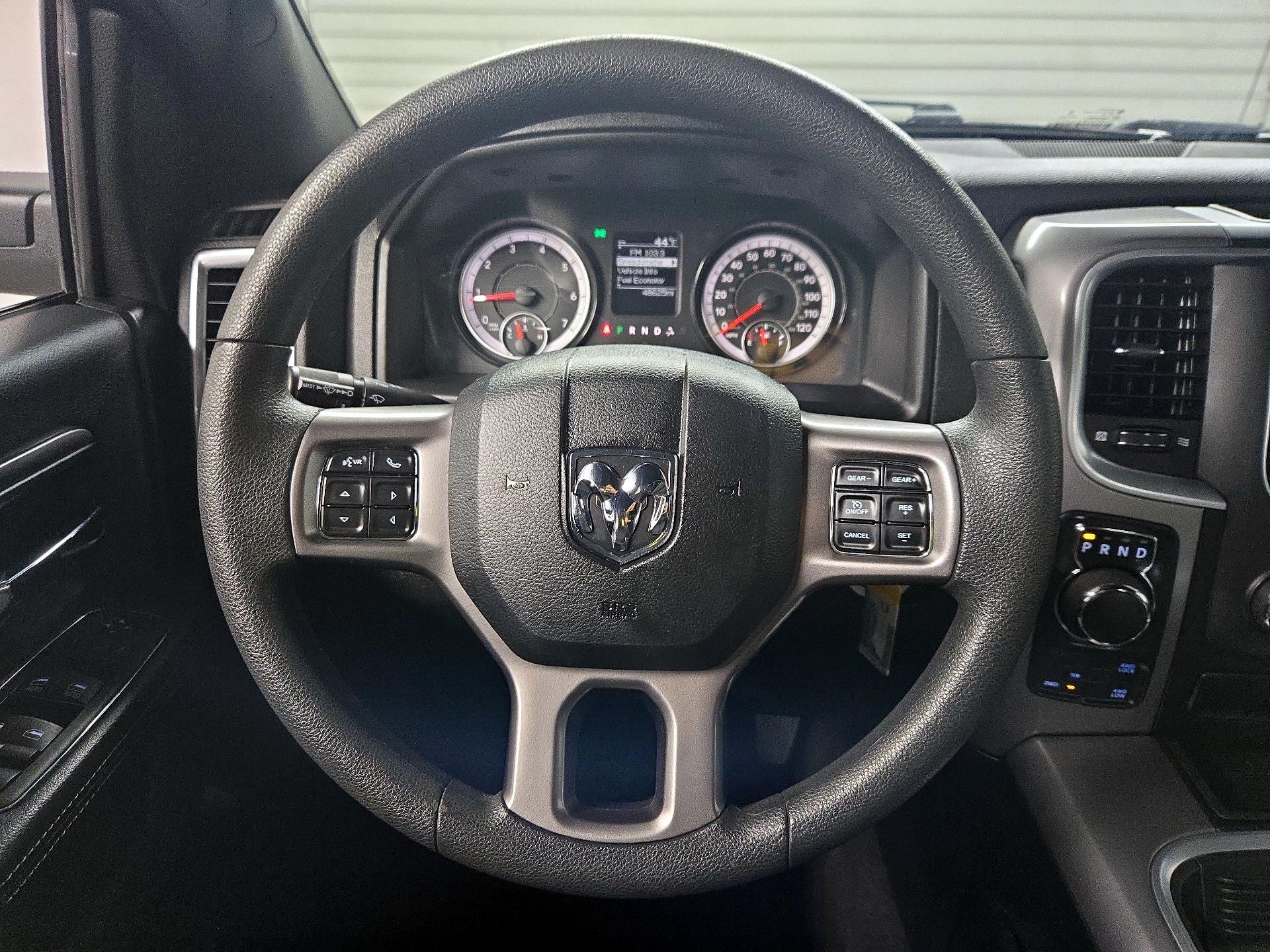 Thumbnail: 2023 RAM 1500 Classic - 10