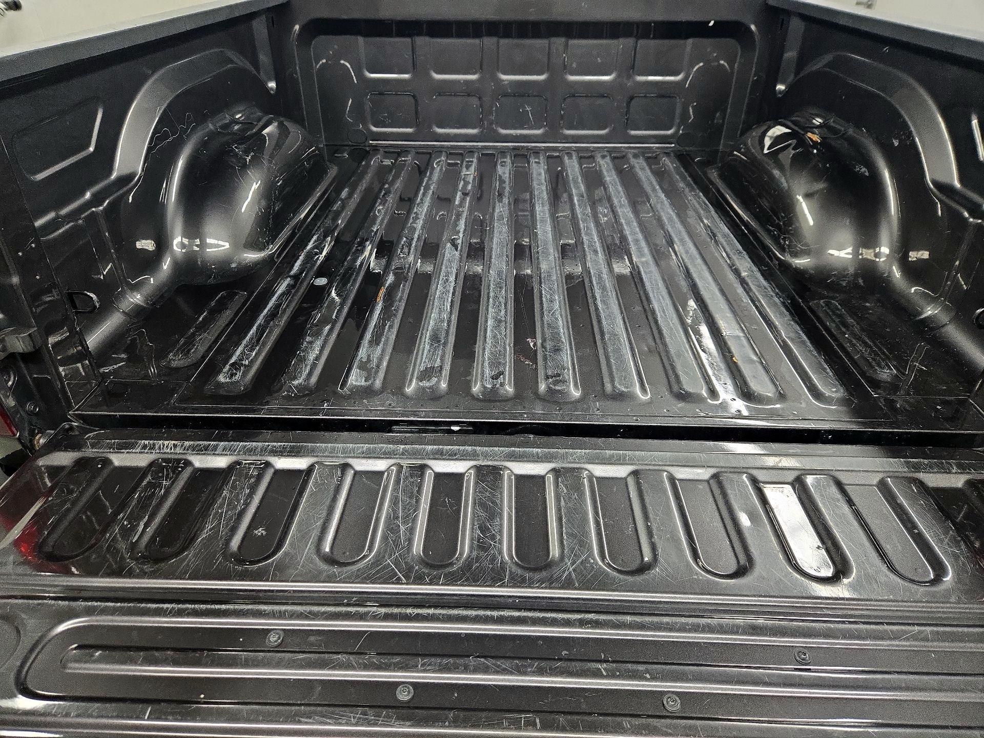 Thumbnail: 2023 RAM 1500 Classic - 20