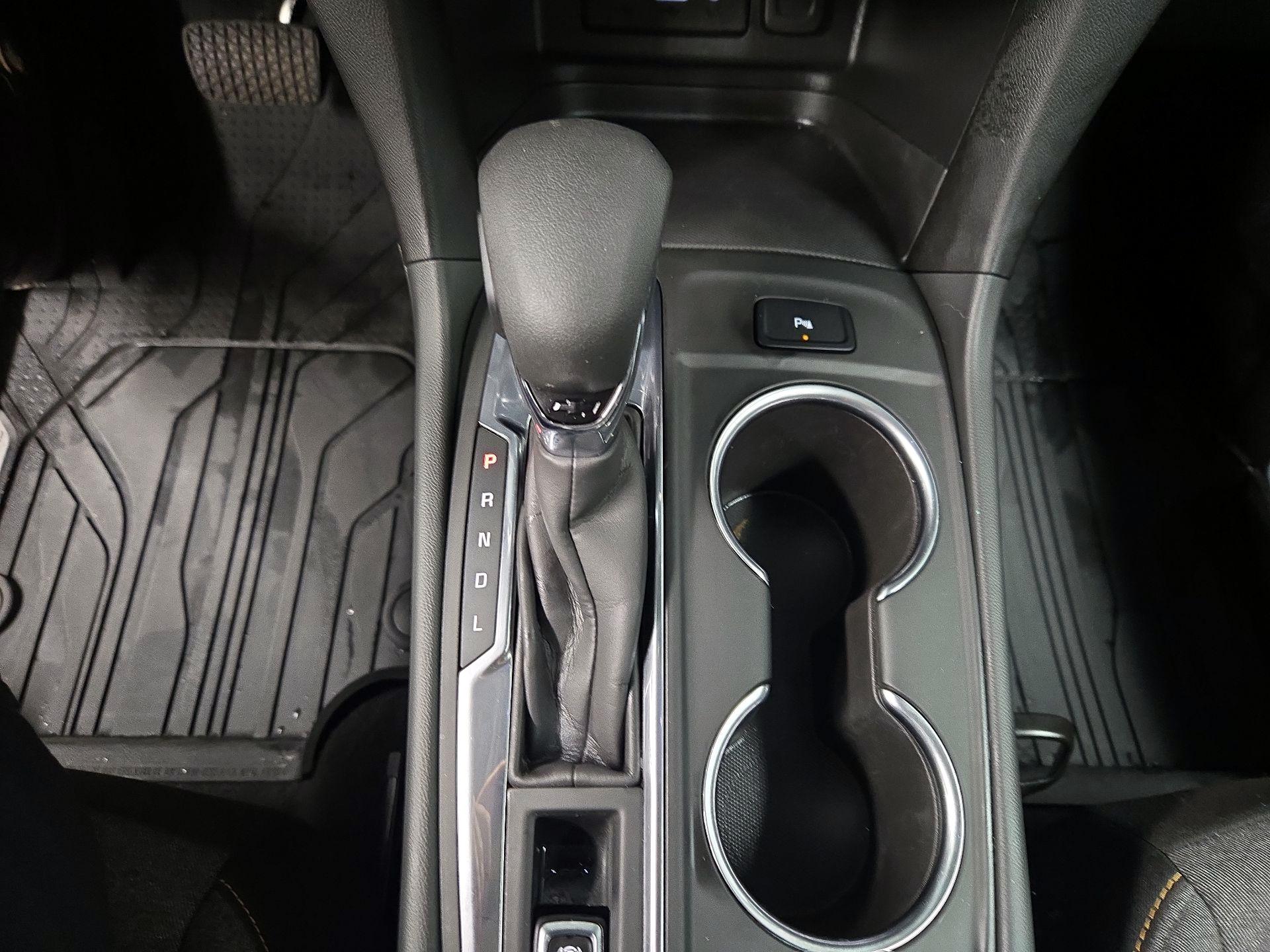 Thumbnail: 2022 Chevrolet Equinox - 17