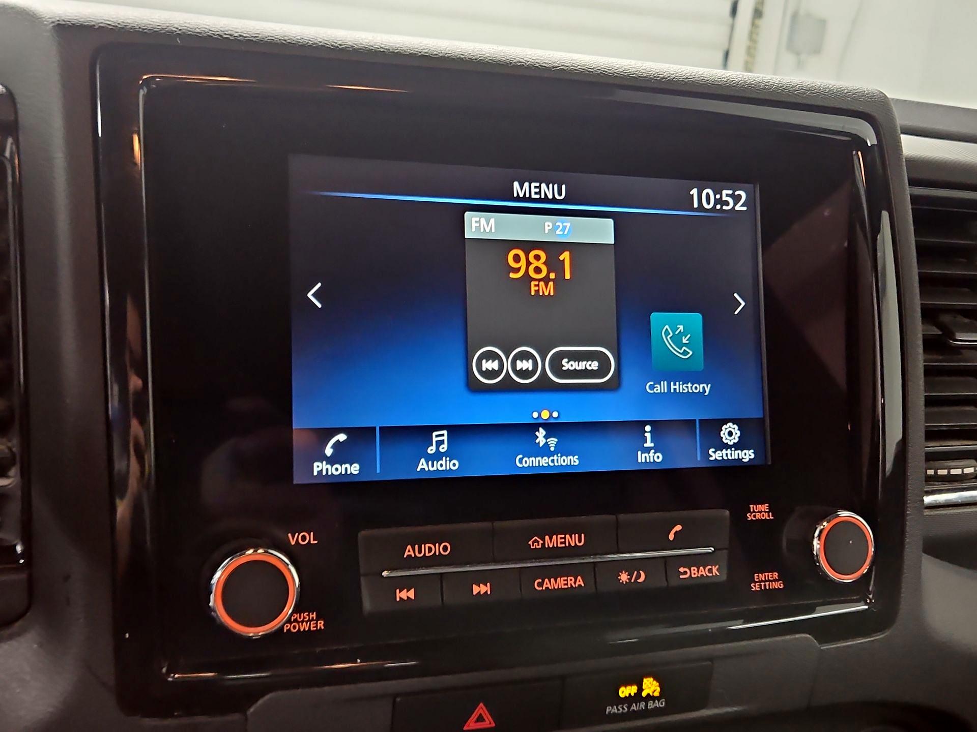 Thumbnail: 2023 Nissan Frontier - 15