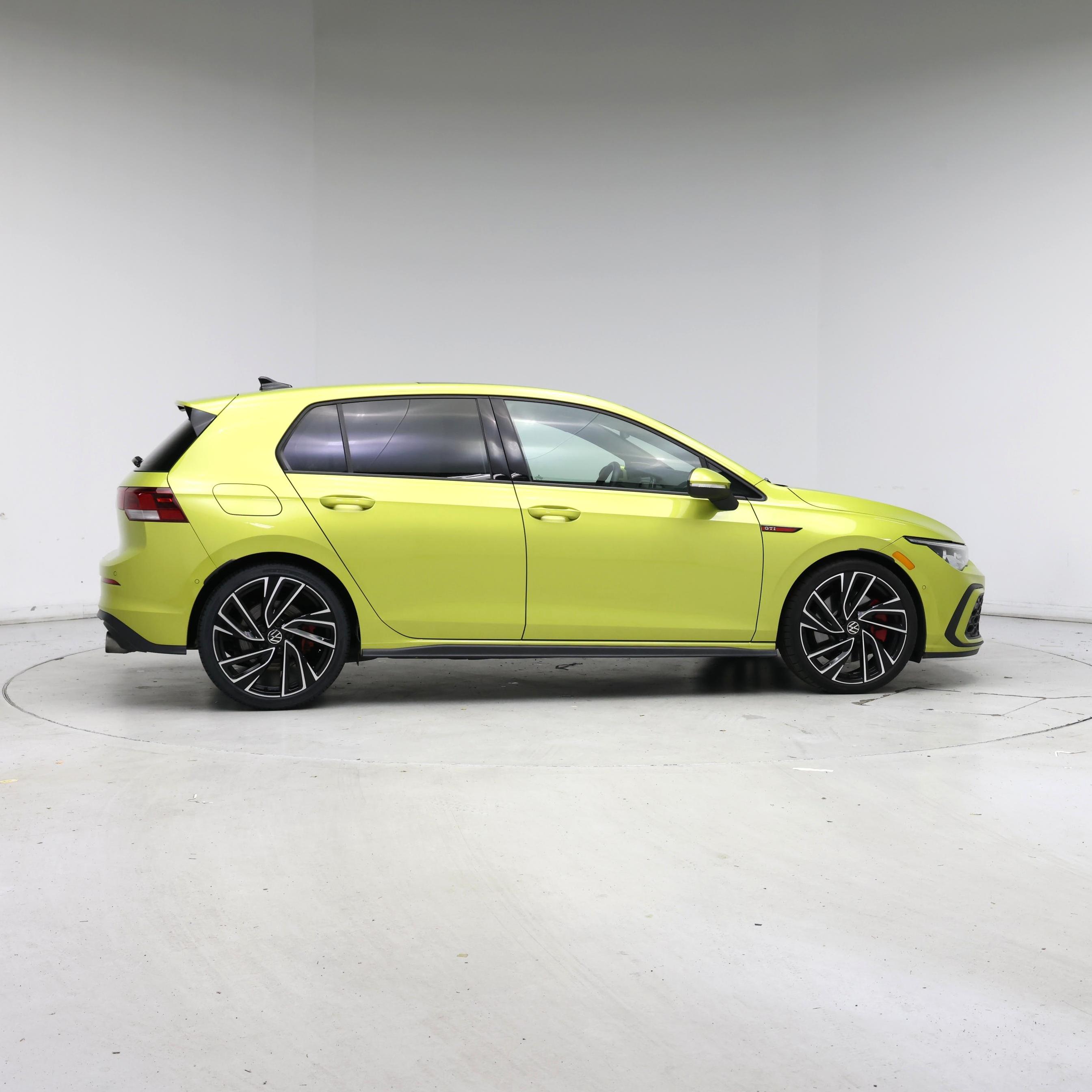 Thumbnail: 2022 Volkswagen Golf - 7