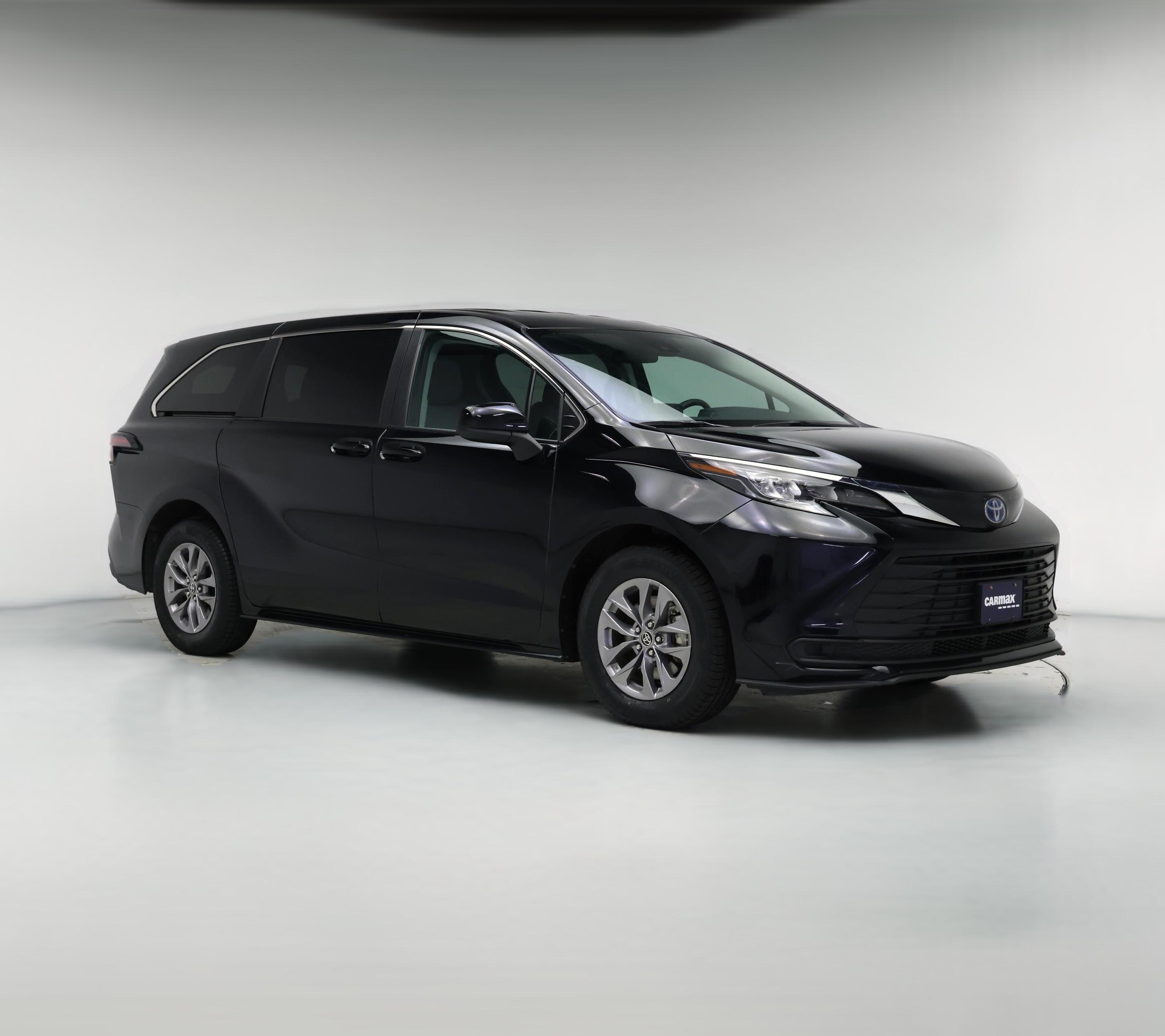 Thumbnail: 2024 Toyota Sienna - 1