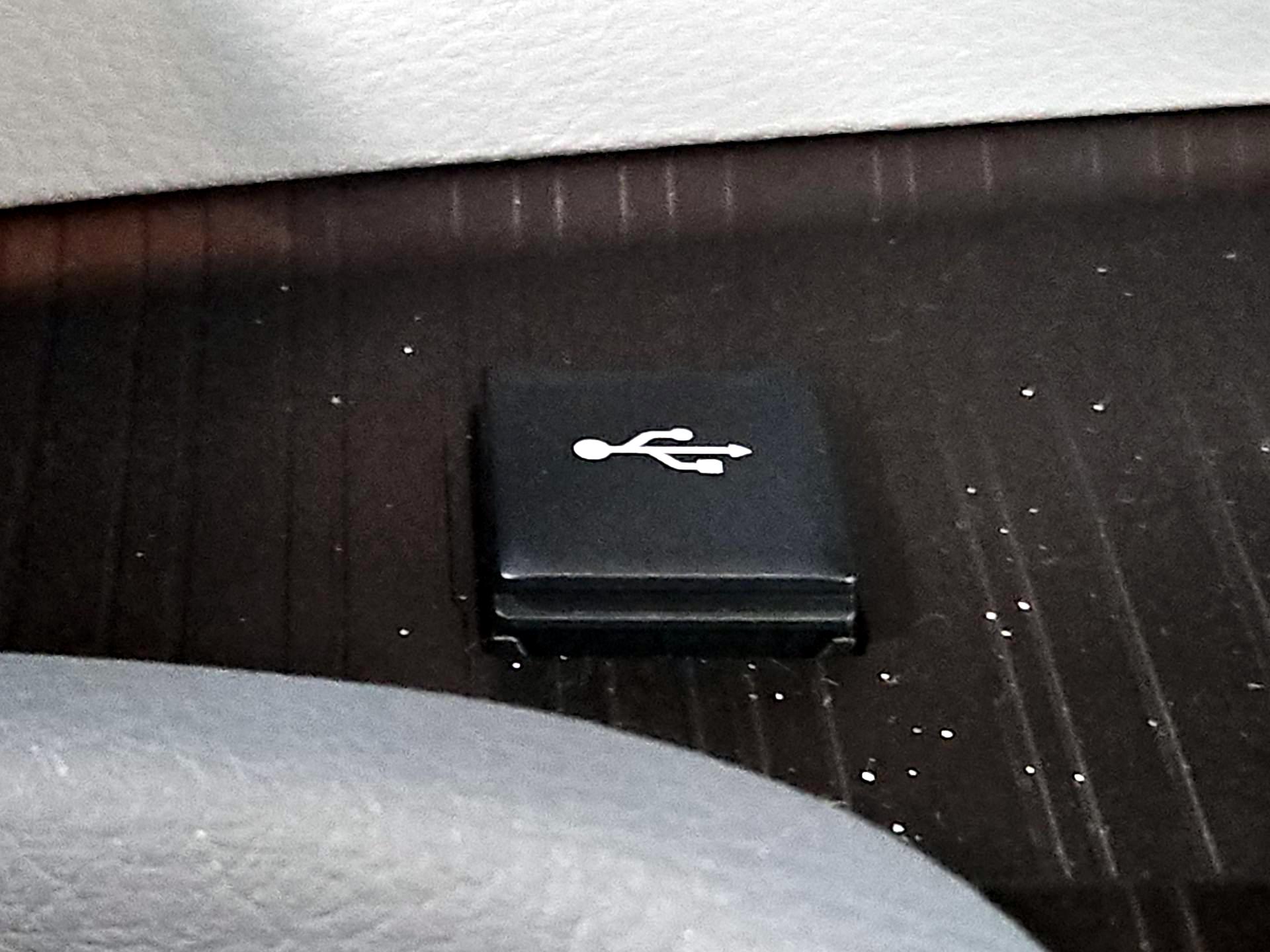 Thumbnail: 2024 Toyota Sienna - 18