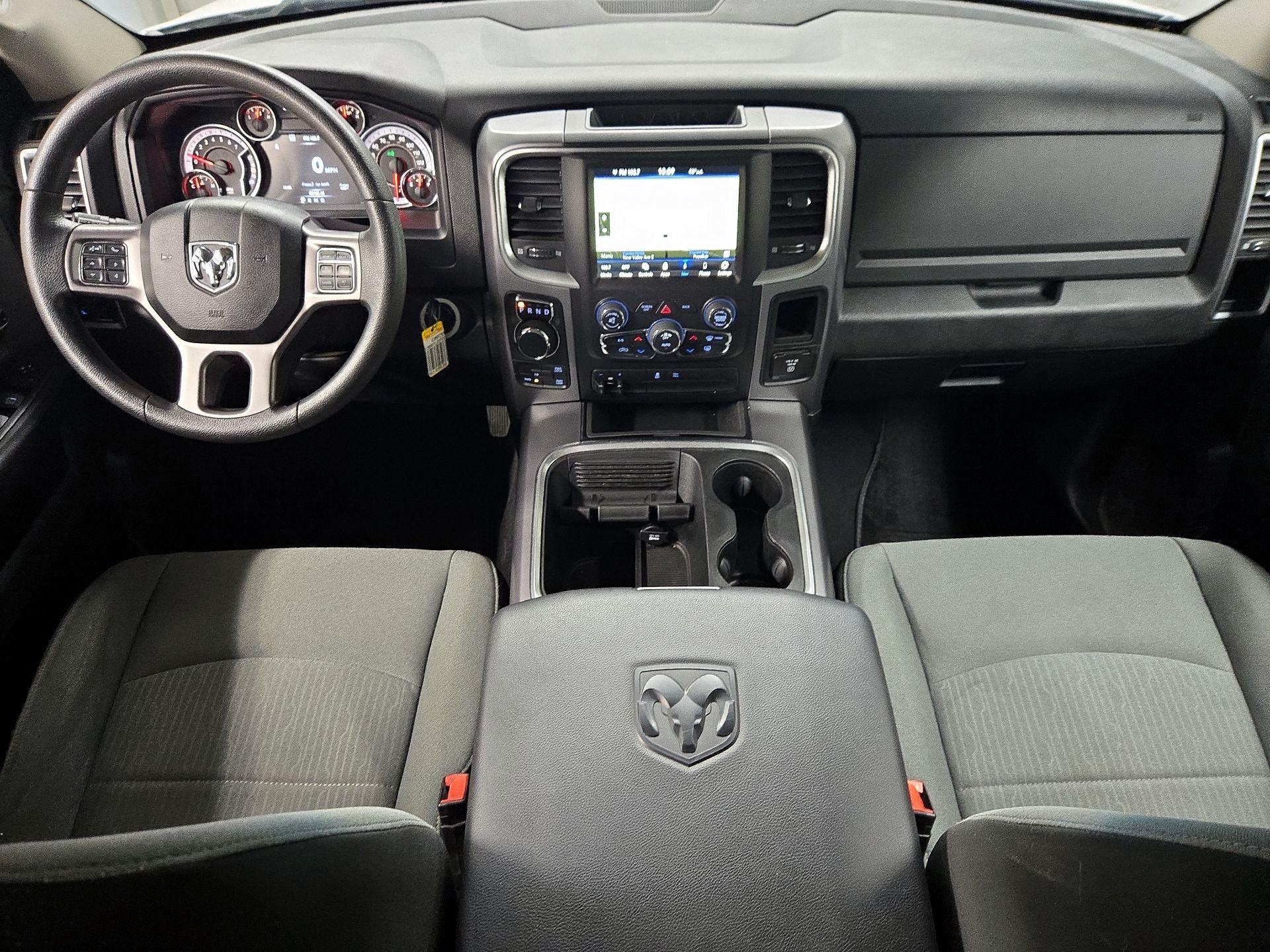 Thumbnail: 2023 RAM 1500 Classic - 9