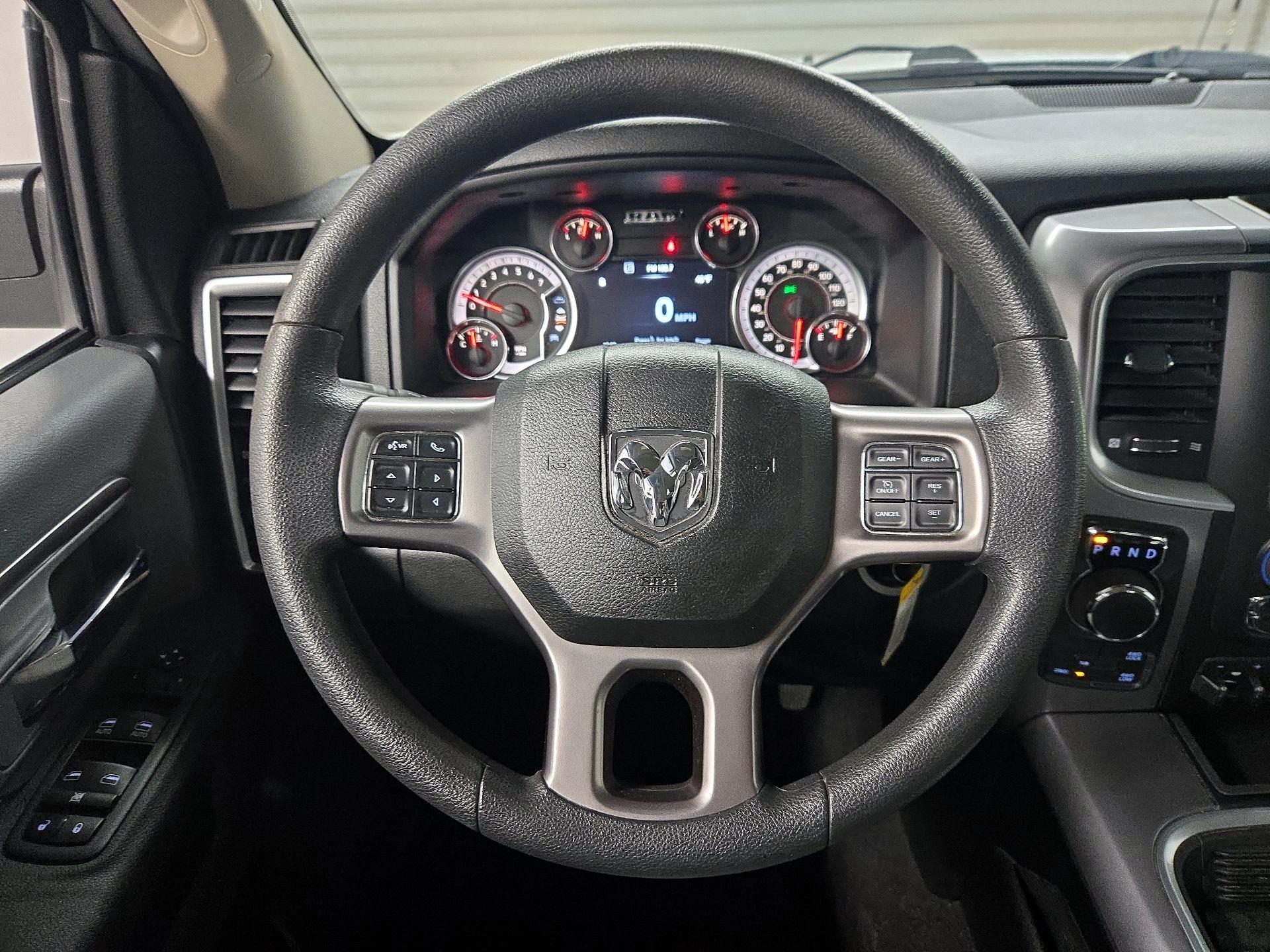 Thumbnail: 2023 RAM 1500 Classic - 10