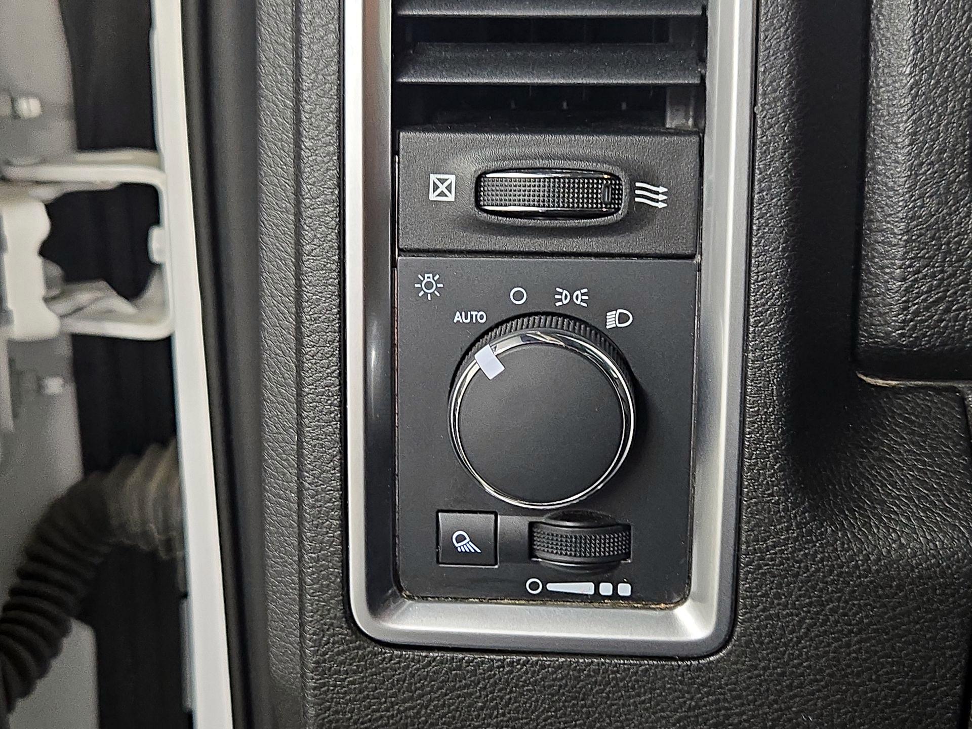 Thumbnail: 2023 RAM 1500 Classic - 13