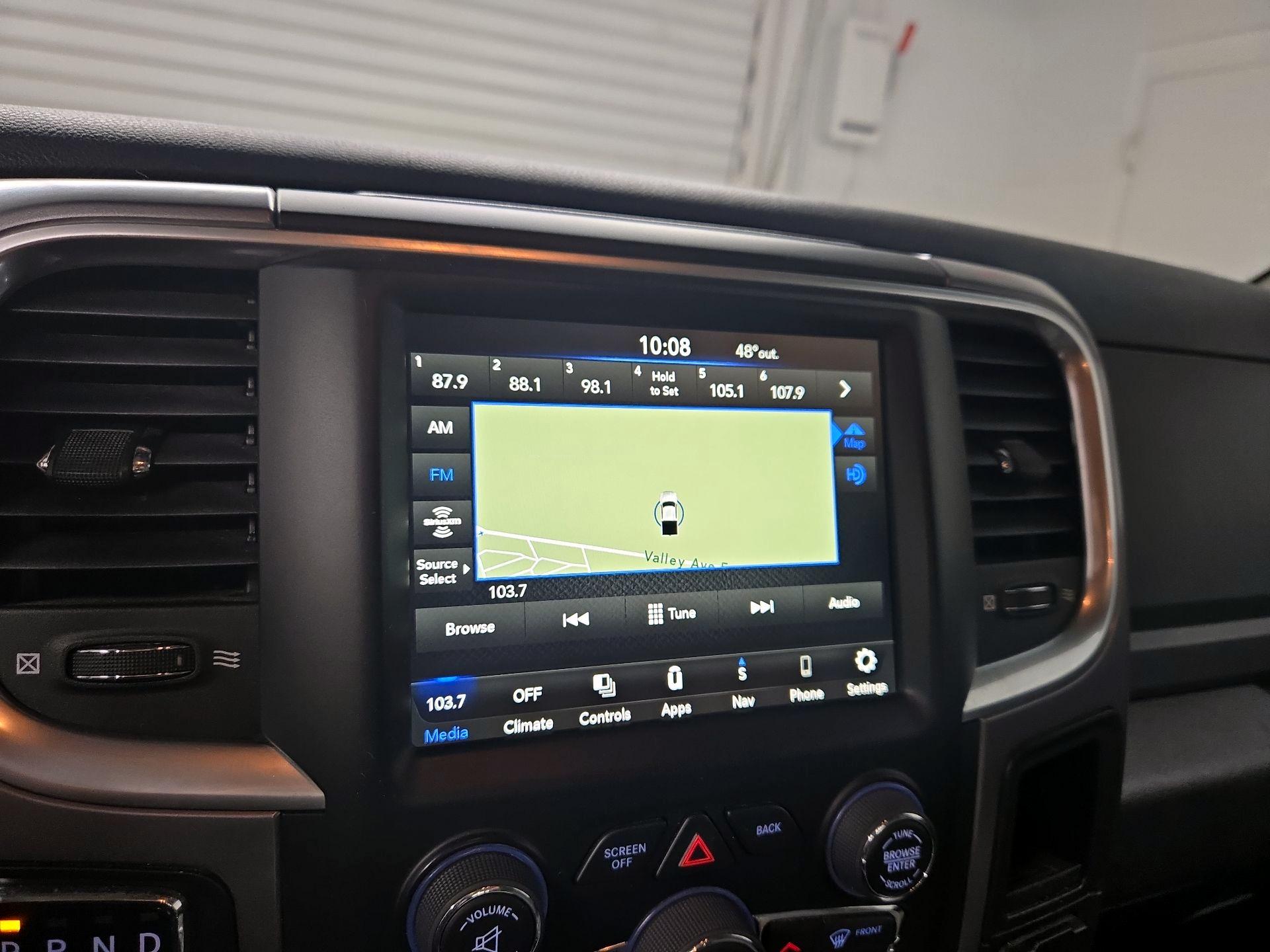 Thumbnail: 2023 RAM 1500 Classic - 16