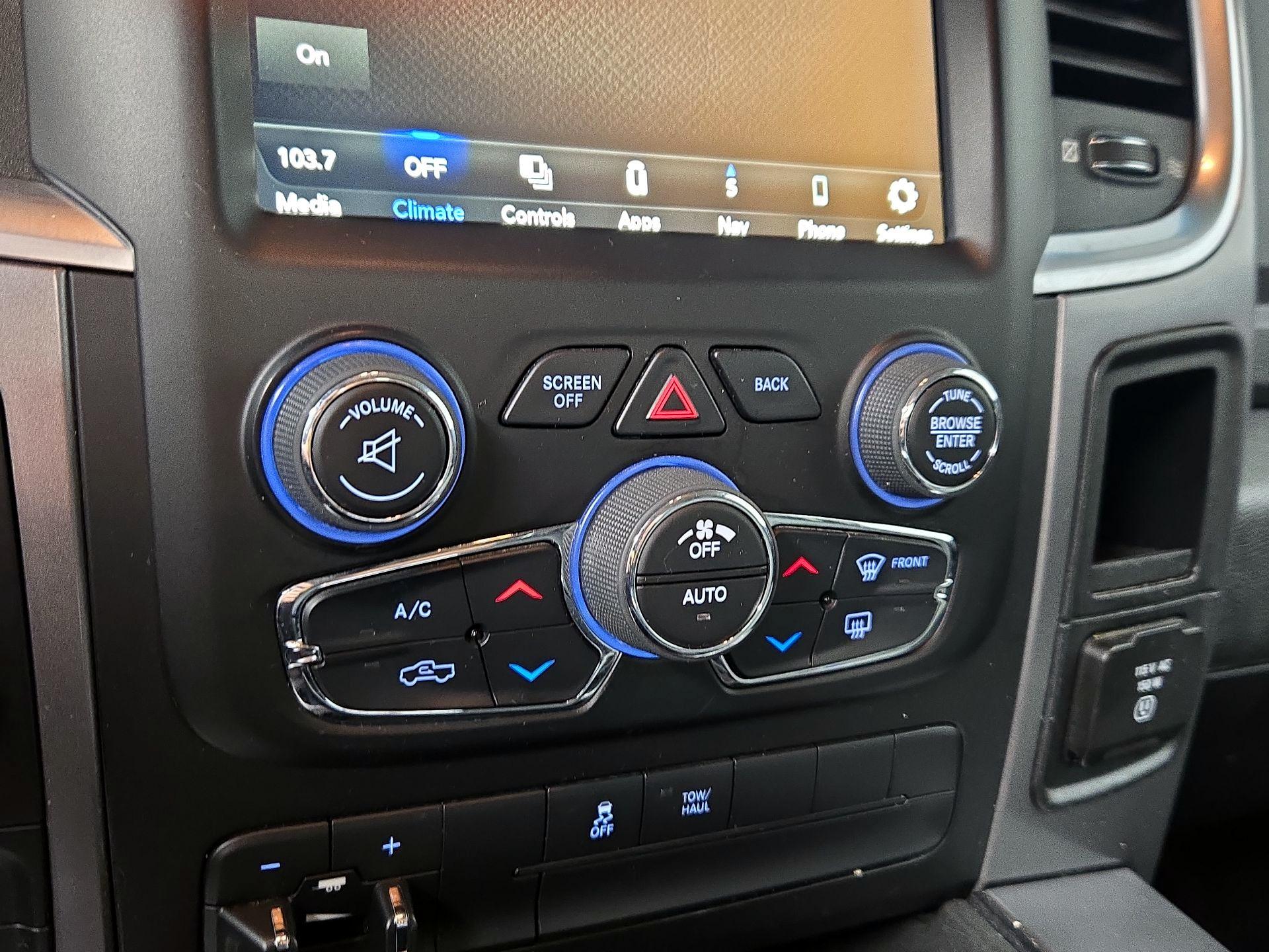 Thumbnail: 2023 RAM 1500 Classic - 17