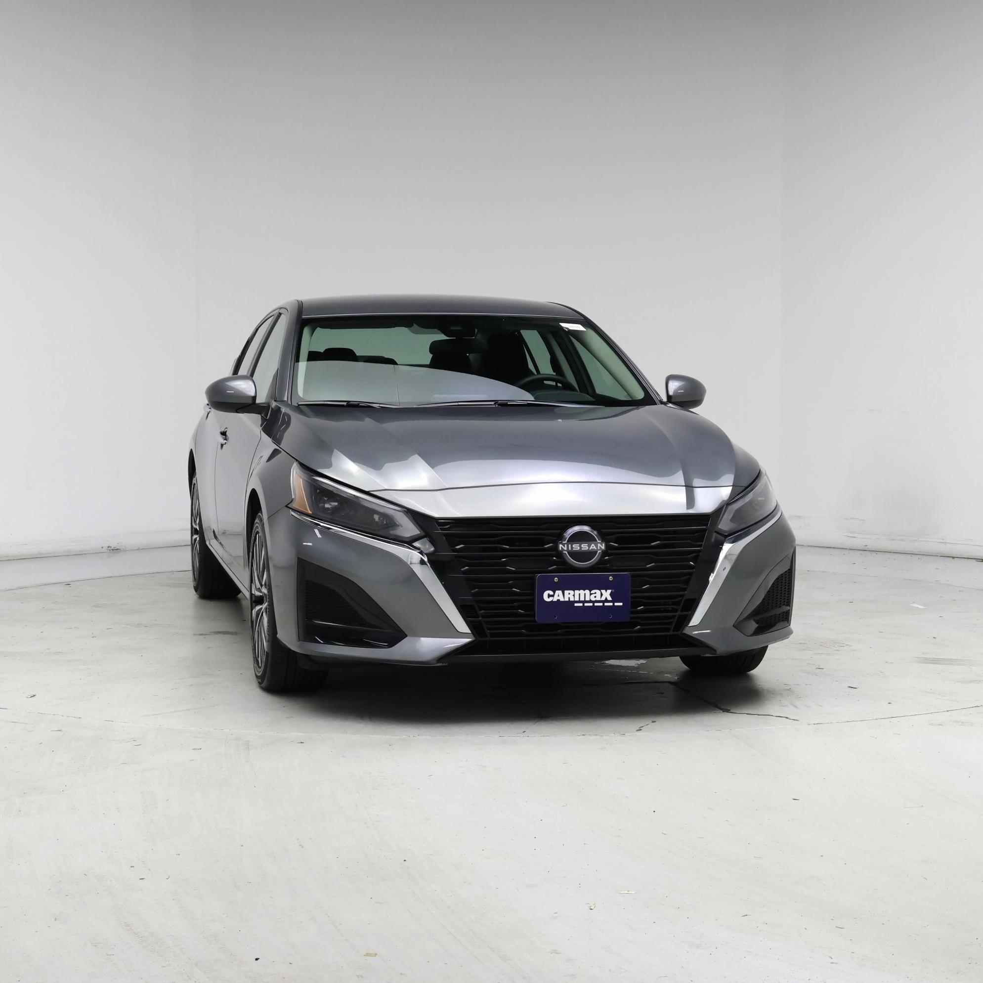 Thumbnail: 2023 Nissan Altima - 5