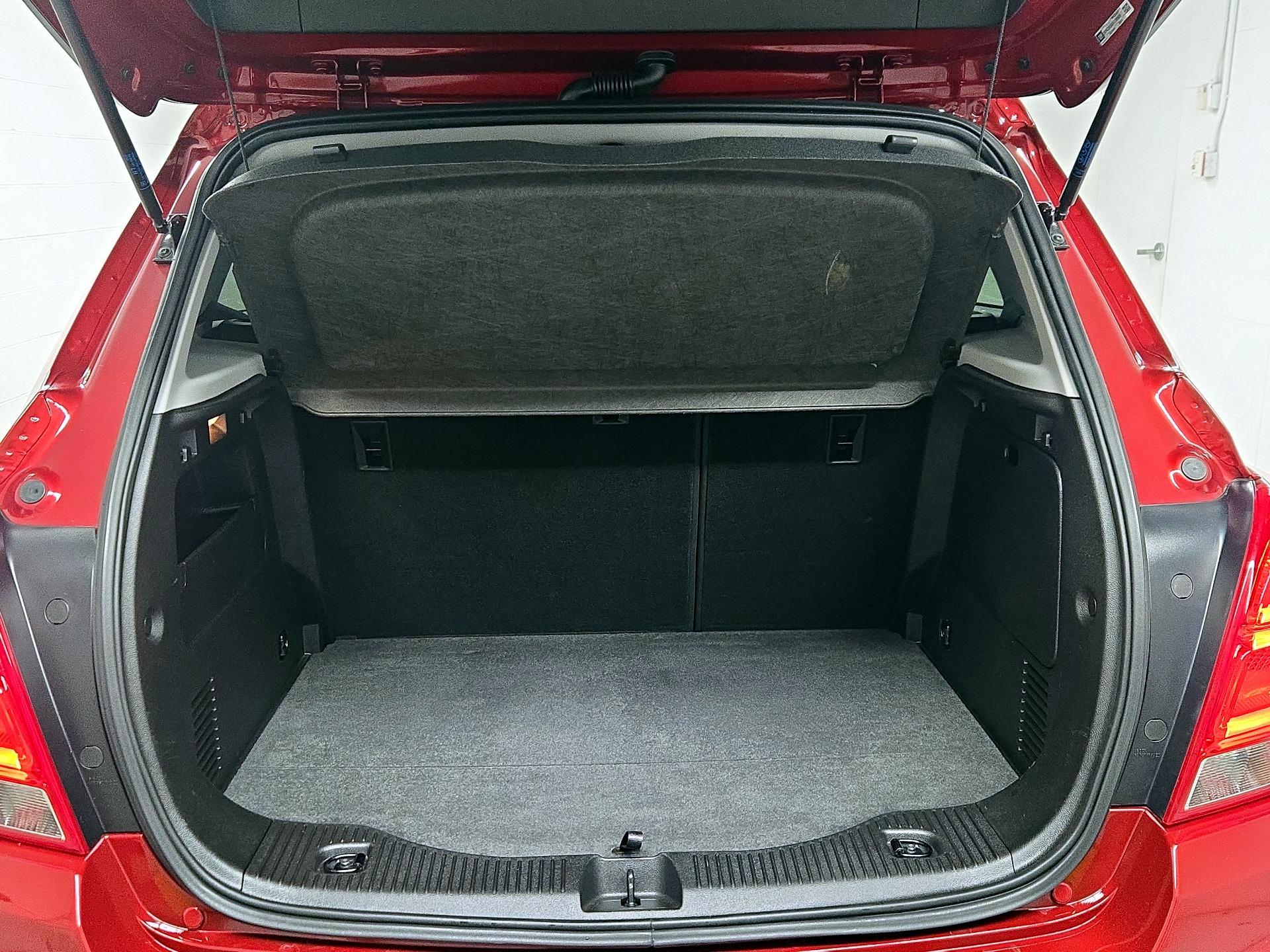 Thumbnail: 2020 Chevrolet Trax - 20