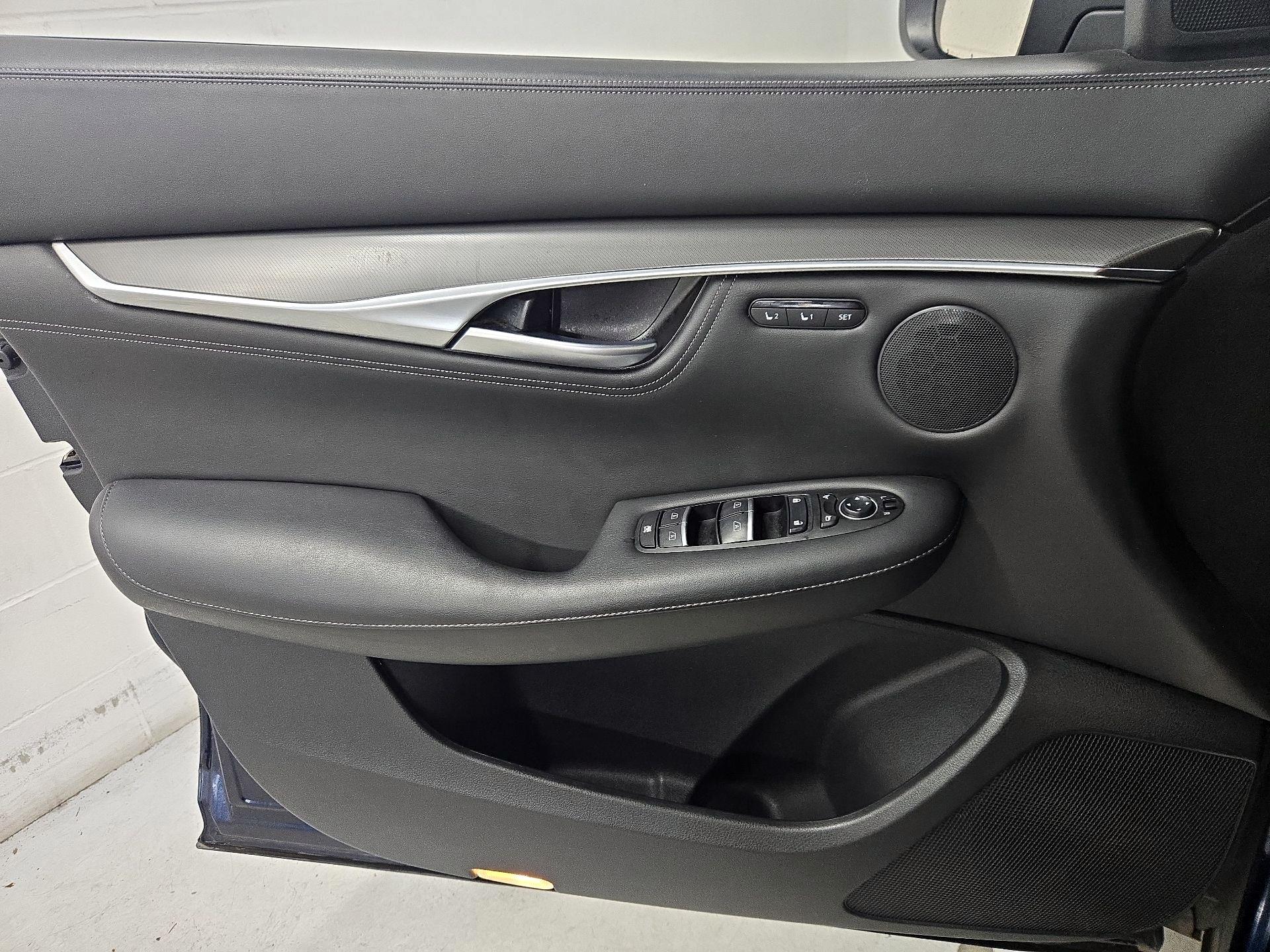 Thumbnail: 2024 INFINITI QX55 - 12