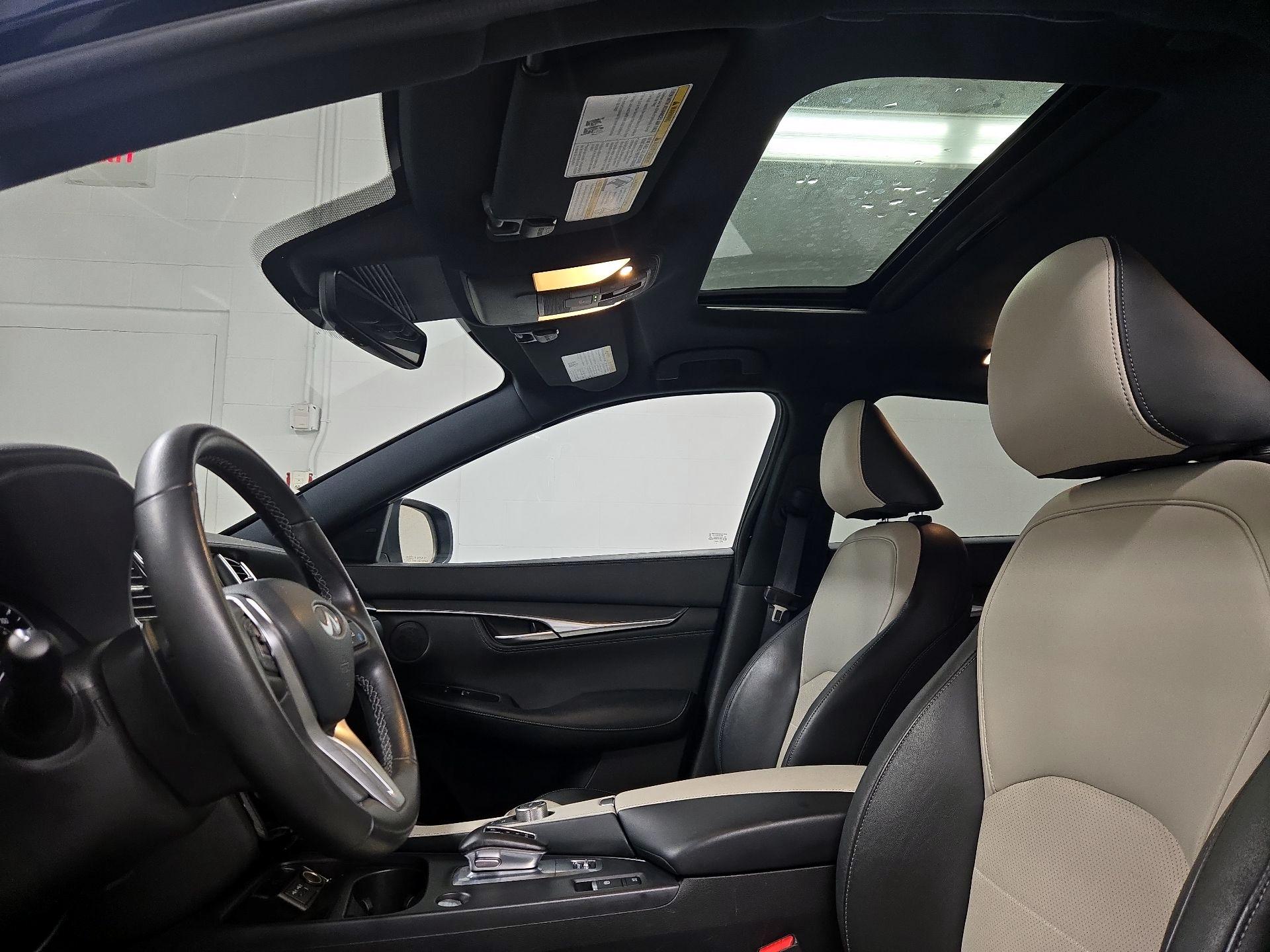 Thumbnail: 2024 INFINITI QX55 - 19