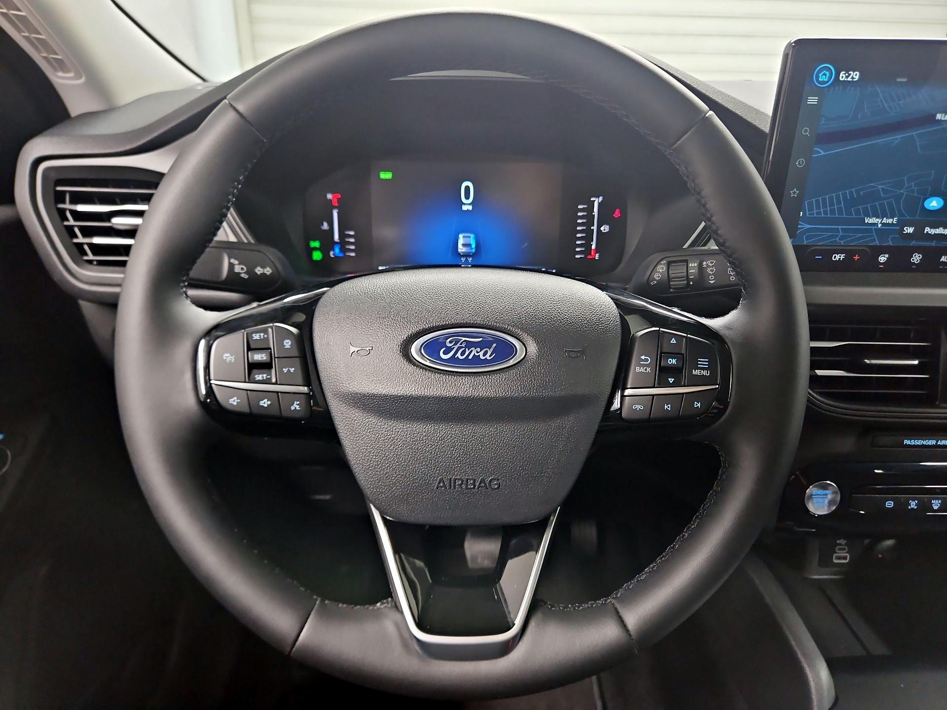 Thumbnail: 2024 Ford Escape - 10