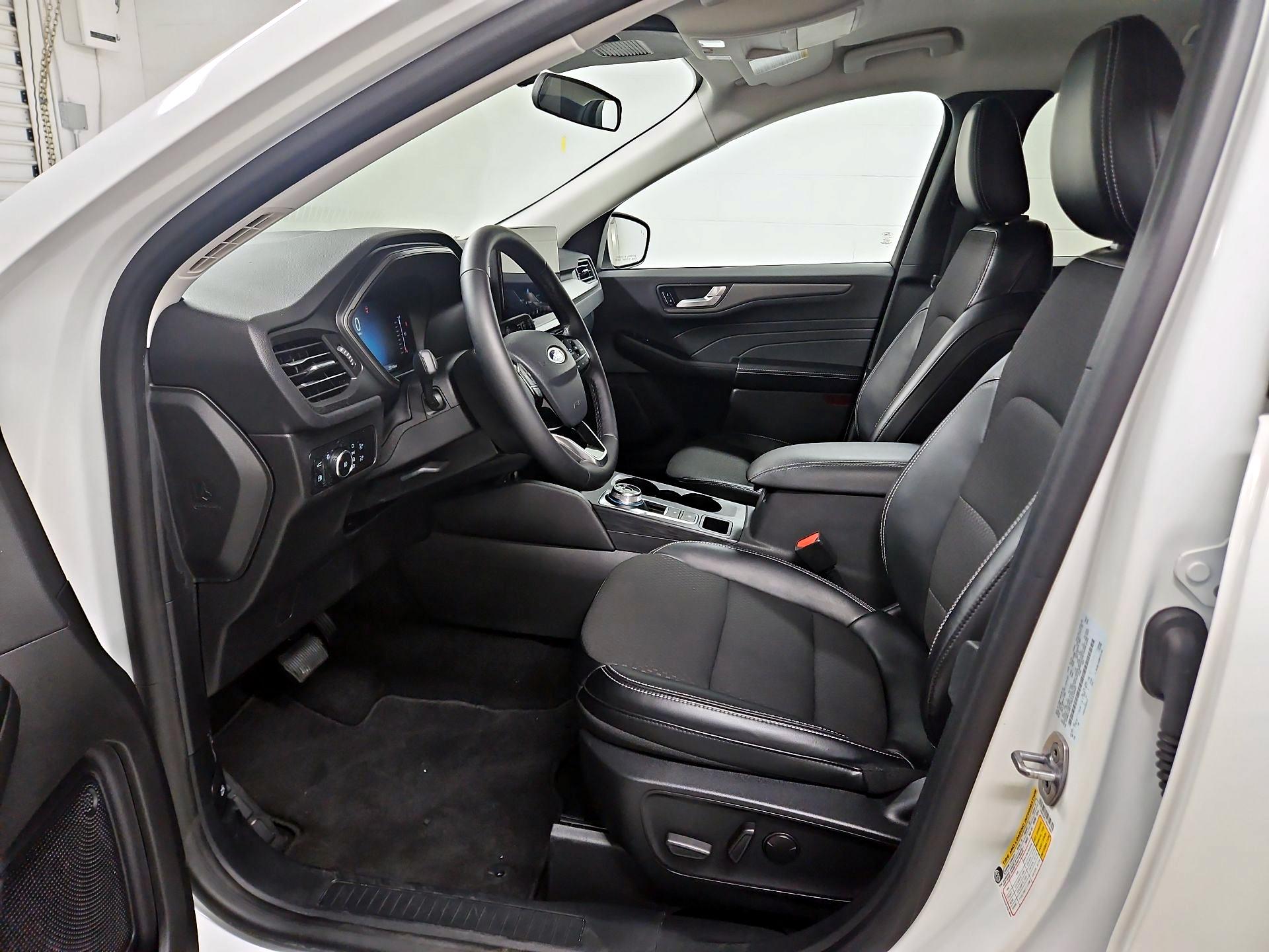 Thumbnail: 2024 Ford Escape - 11