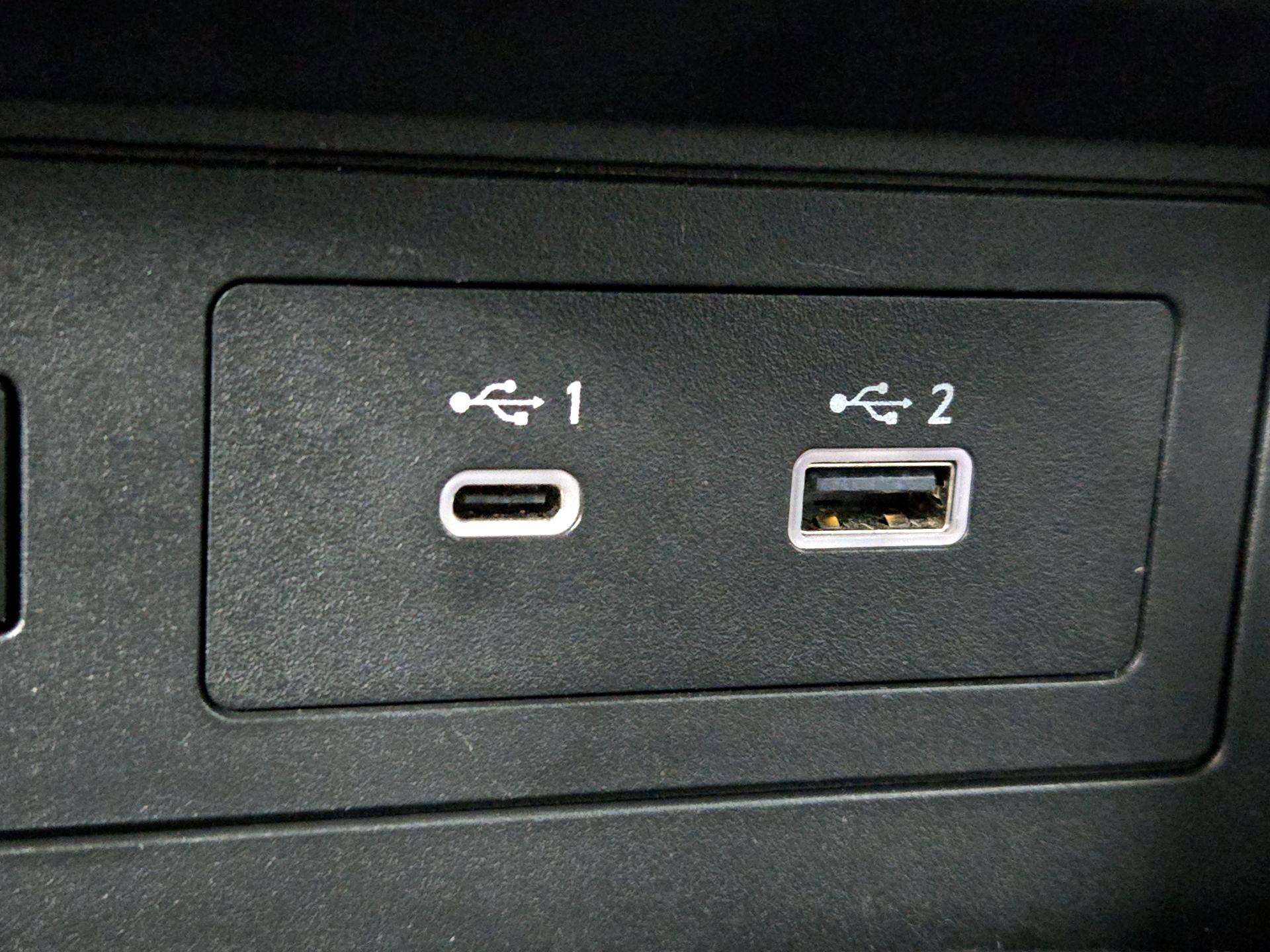 Thumbnail: 2024 INFINITI QX80 - 19