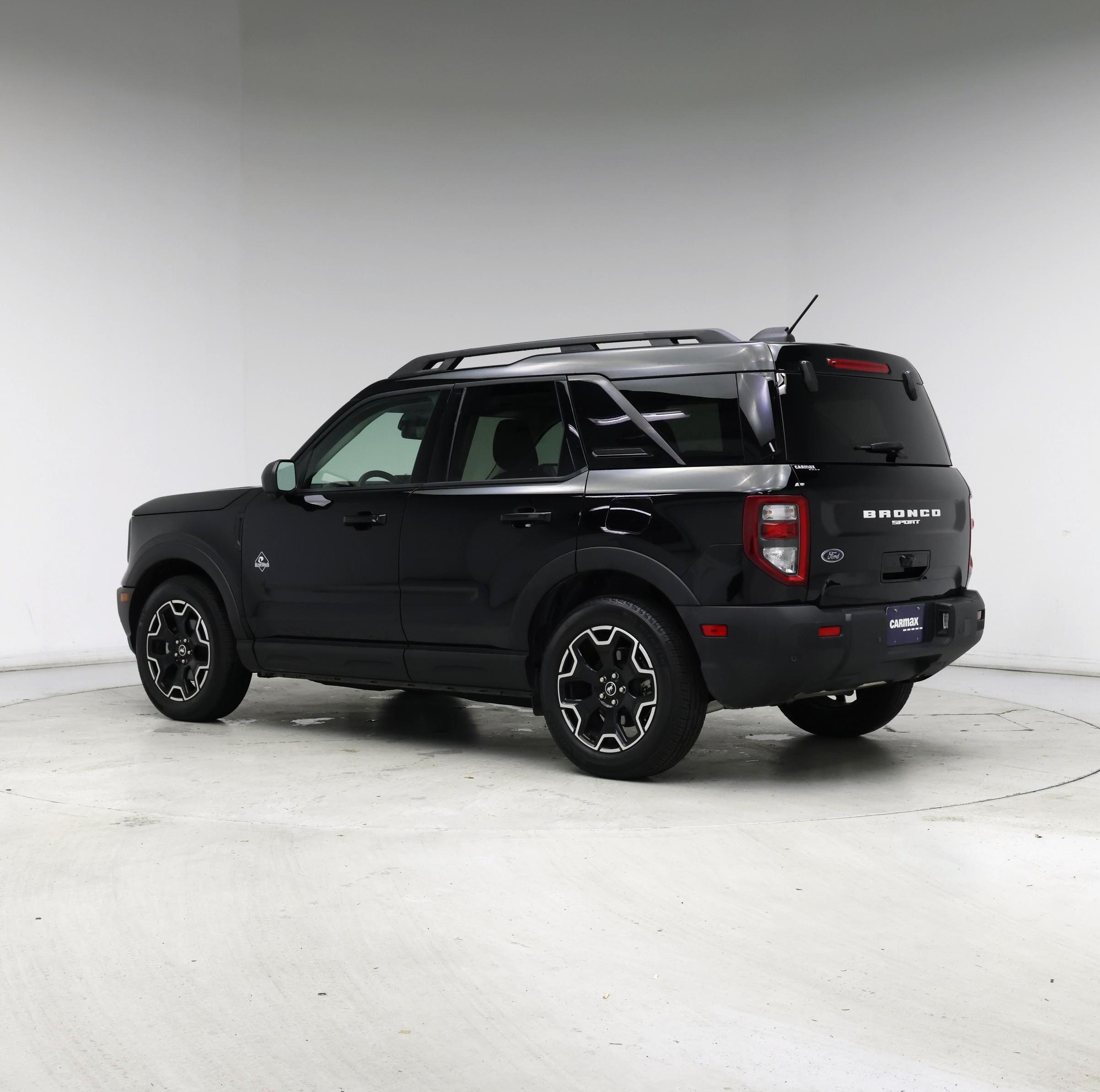 Thumbnail: 2025 Ford Bronco Sport - 2