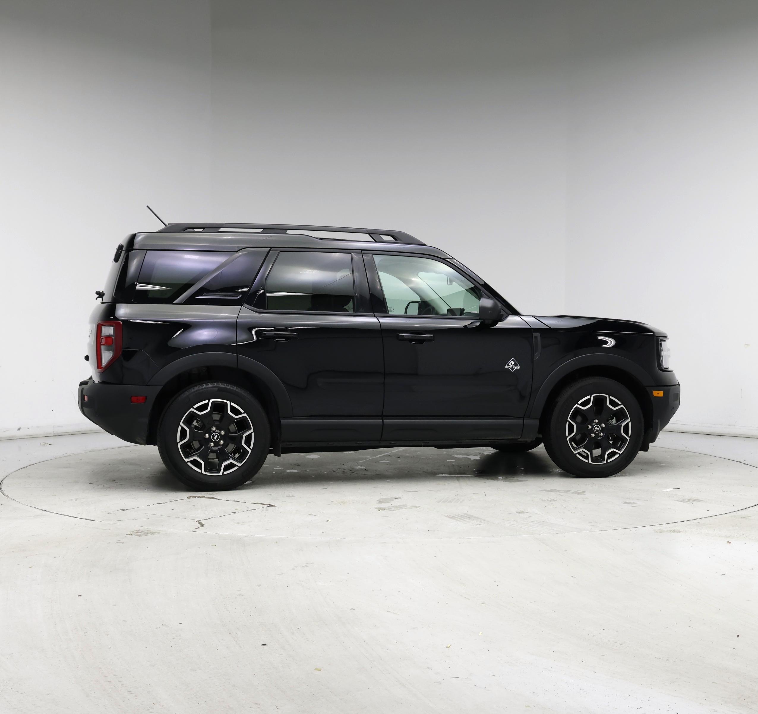 Thumbnail: 2025 Ford Bronco Sport - 7