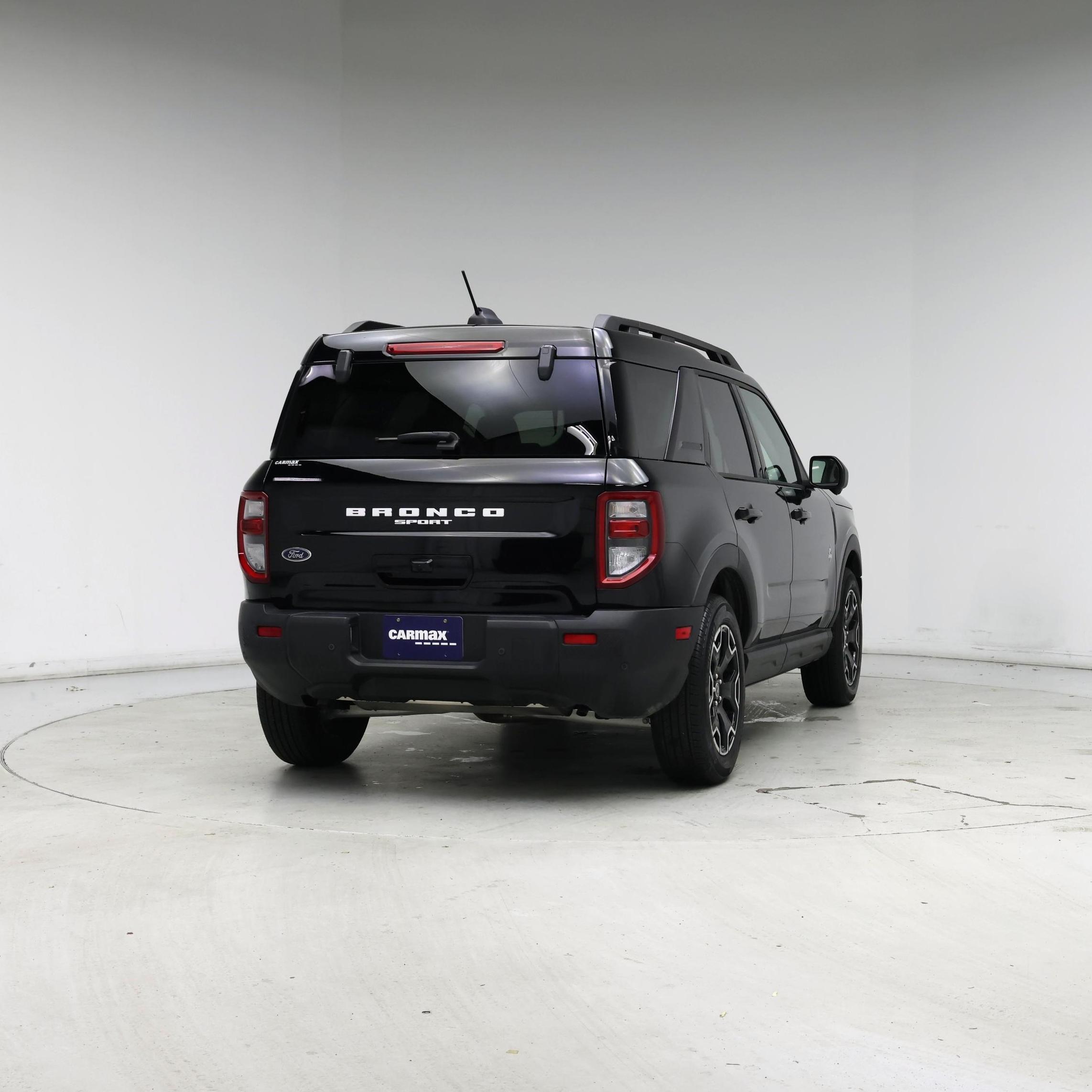 Thumbnail: 2025 Ford Bronco Sport - 8