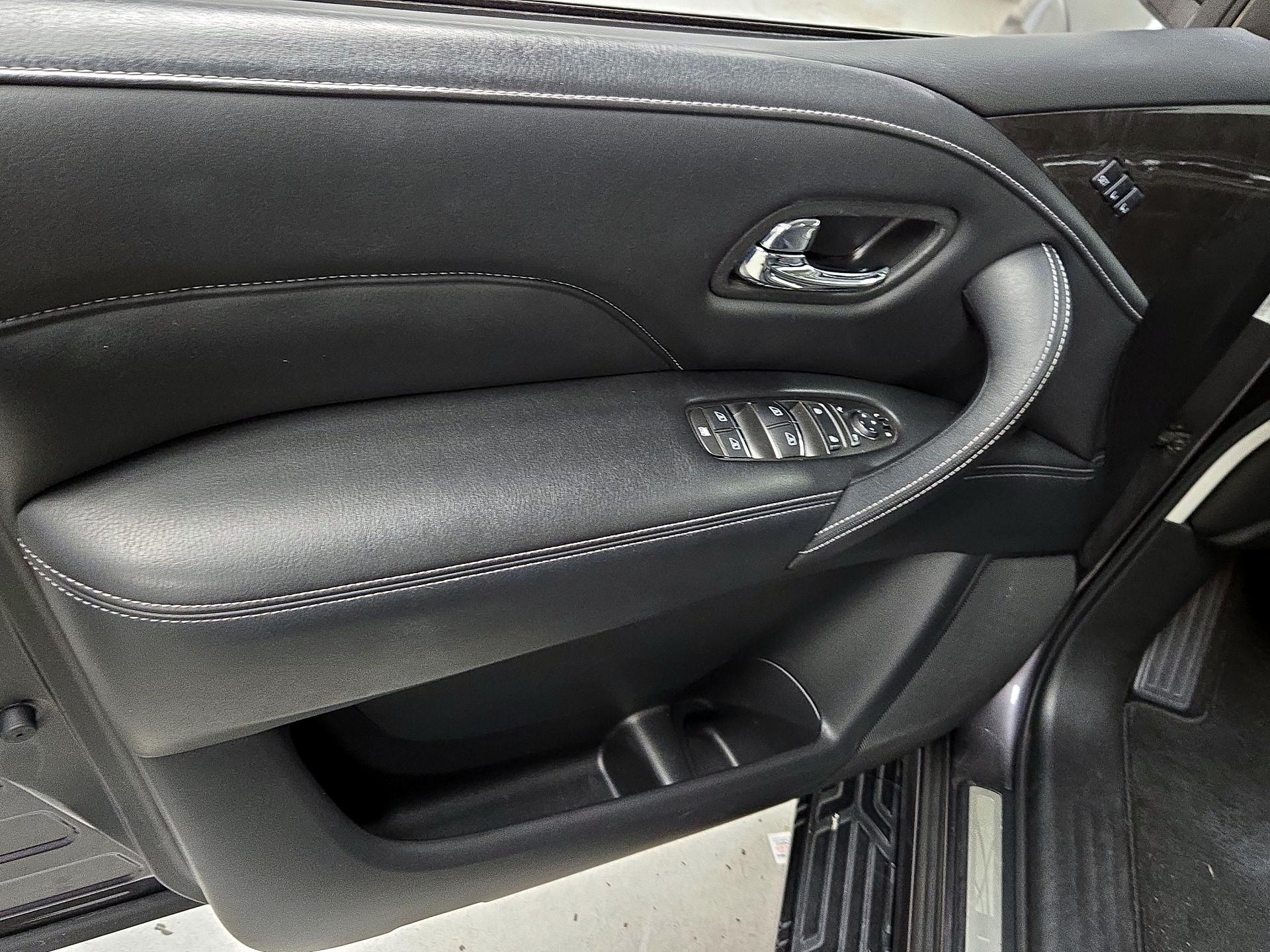 Thumbnail: 2024 INFINITI QX80 - 12