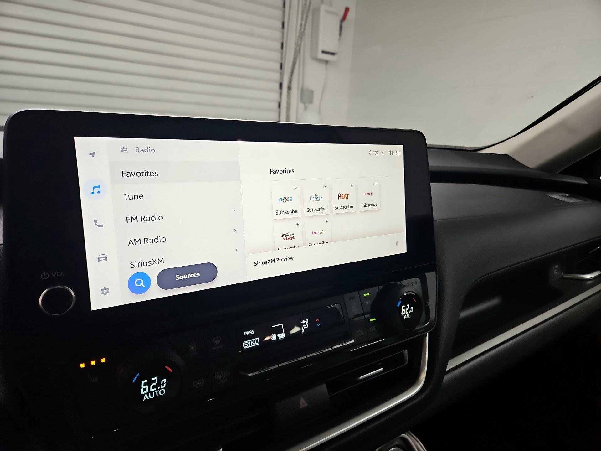 Thumbnail: 2025 Toyota Grand Highlander - 15