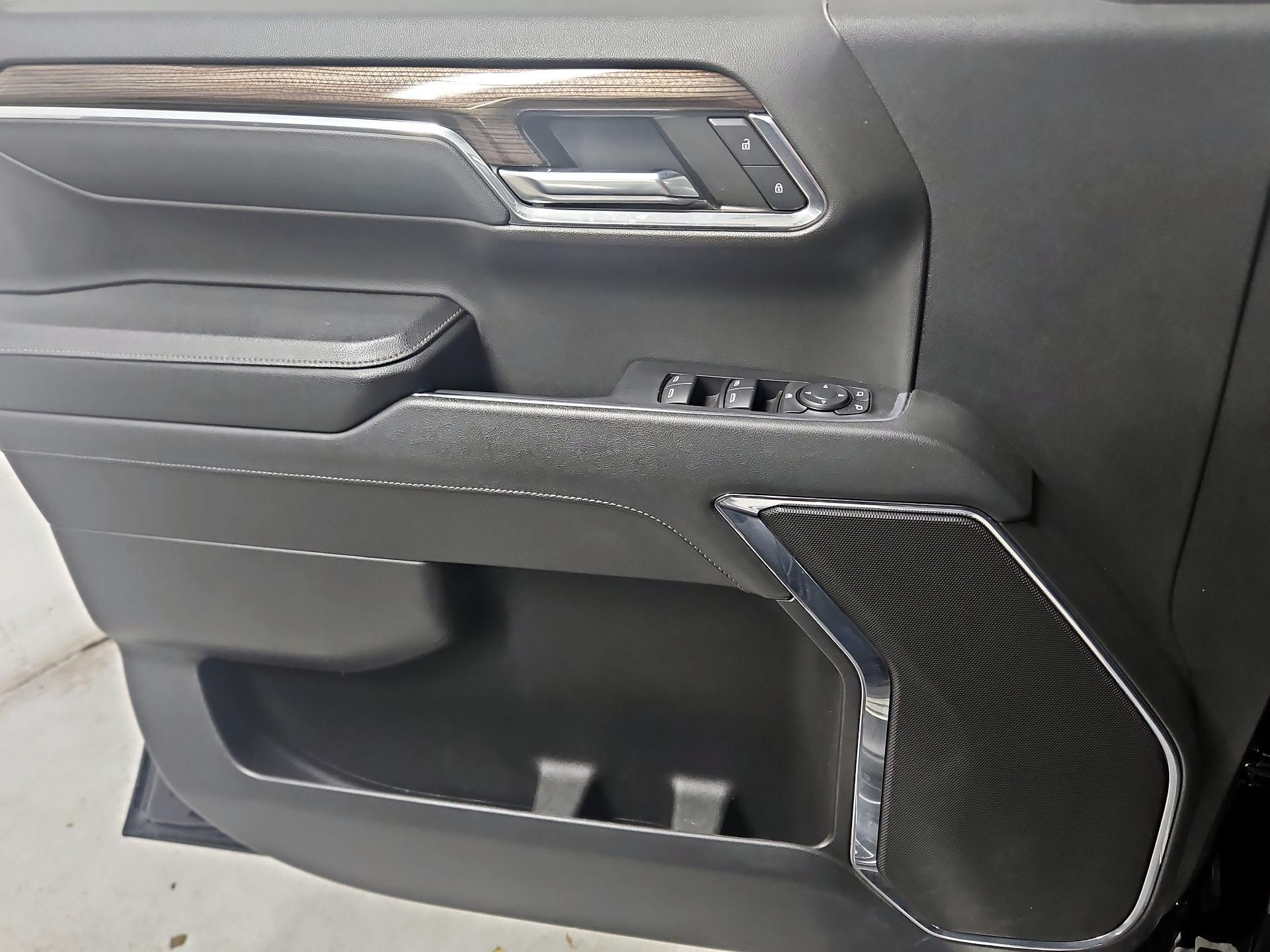 Thumbnail: 2024 Chevrolet Silverado 1500 - 12