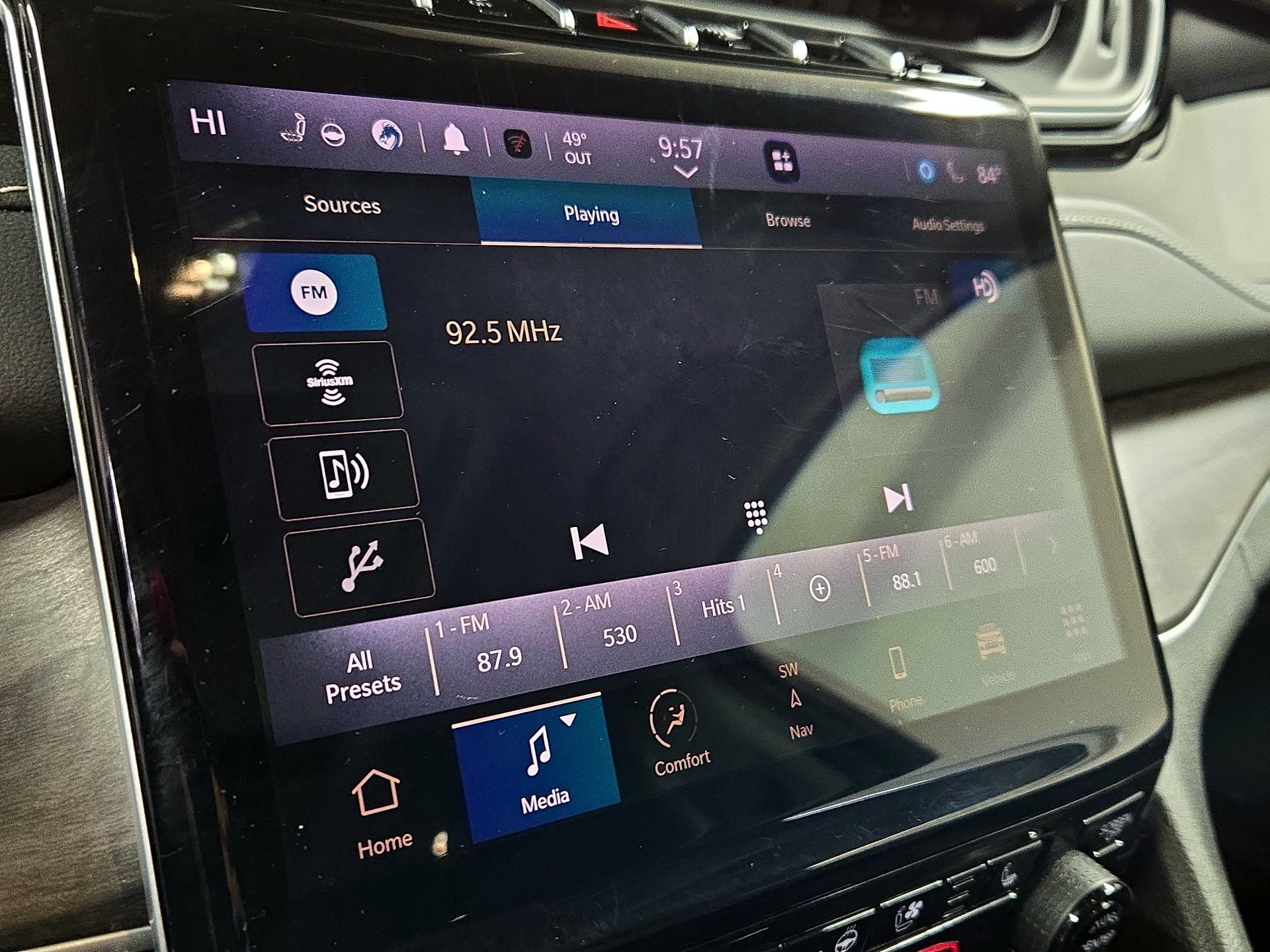 Thumbnail: 2024 Jeep Grand Cherokee - 16