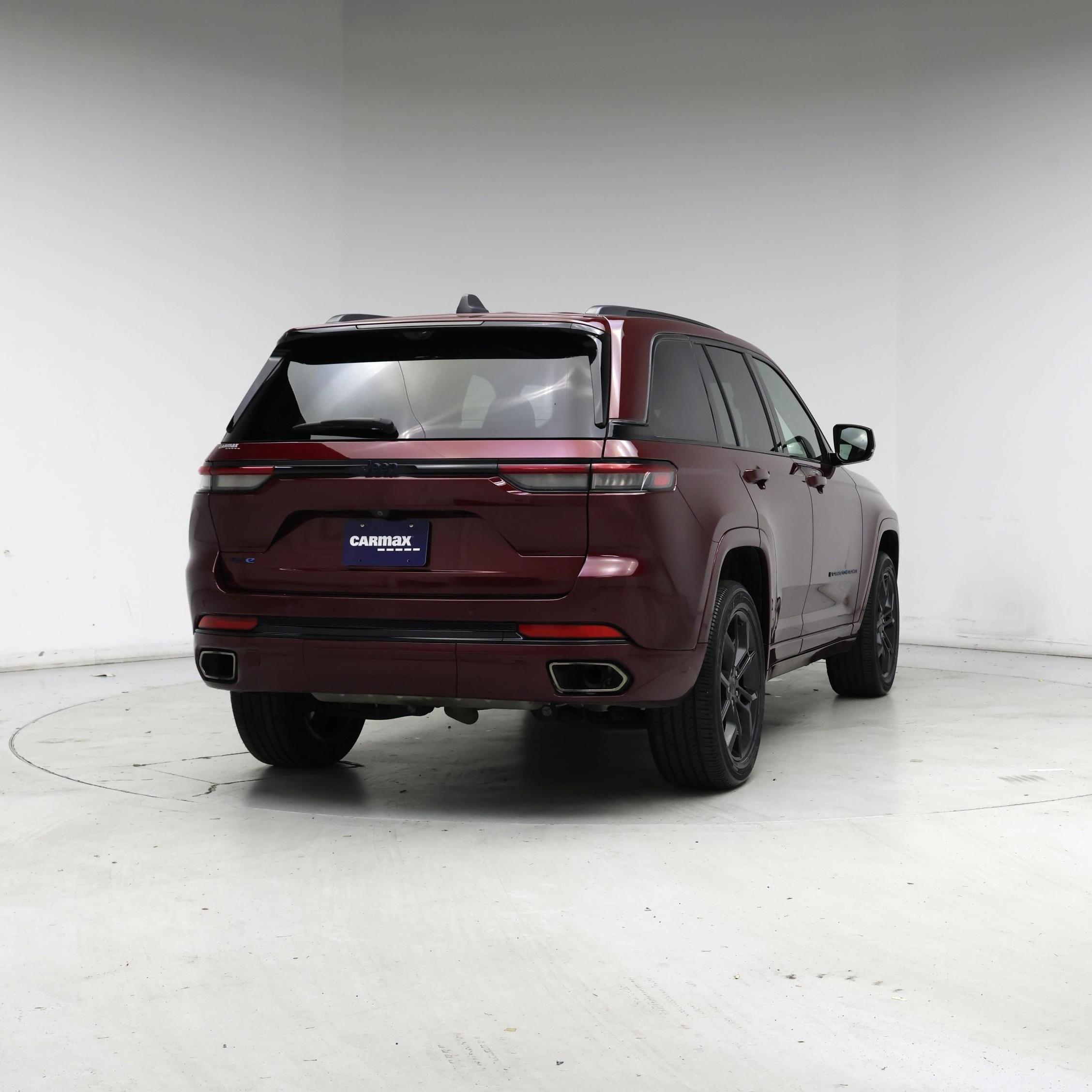 Thumbnail: 2024 Jeep Grand Cherokee - 8