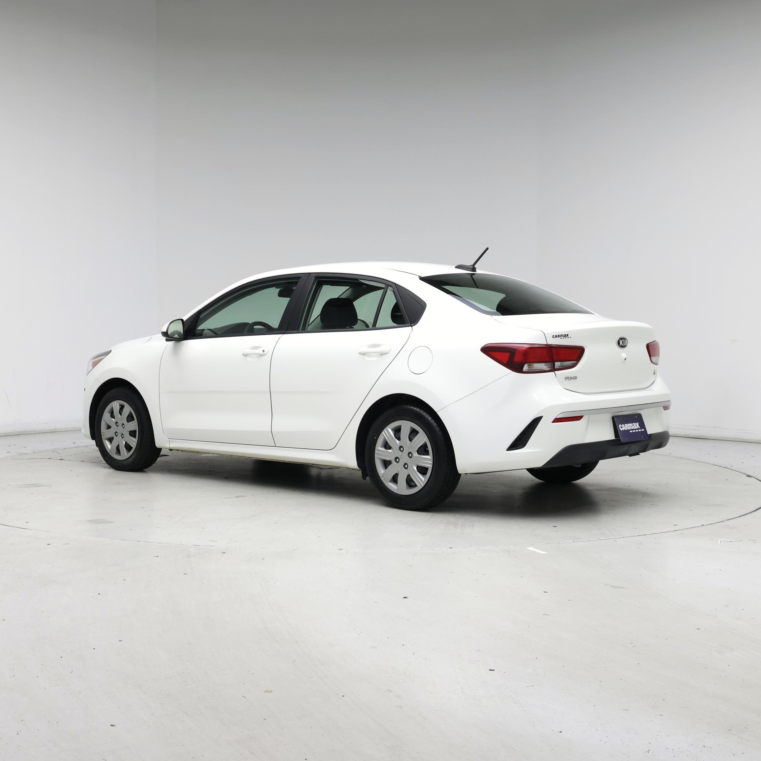 Thumbnail: 2021 Kia Rio - 2