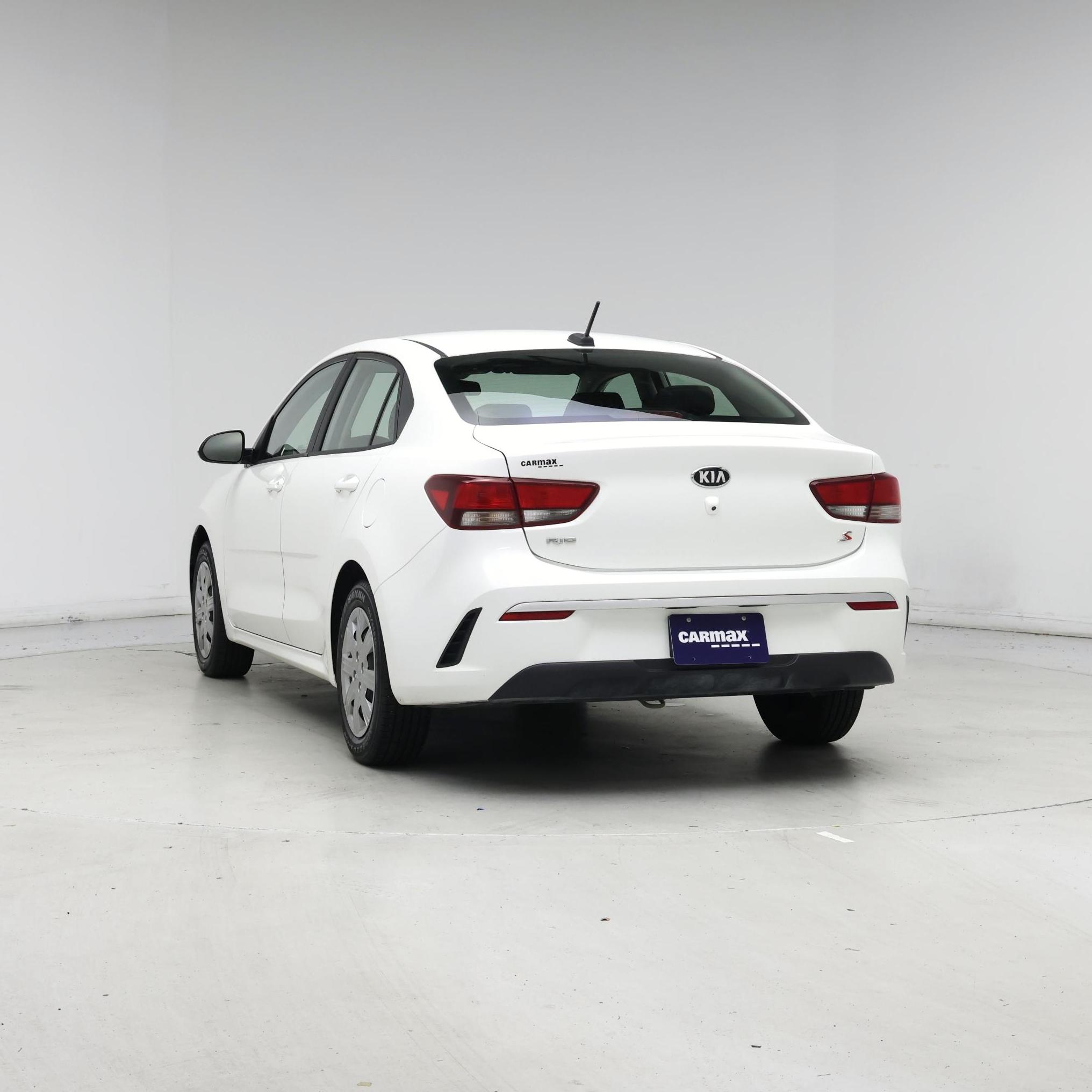 Thumbnail: 2021 Kia Rio - 6