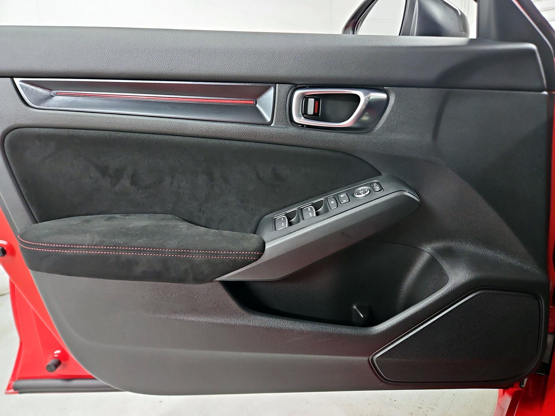 Thumbnail: 2024 Honda Civic - 12