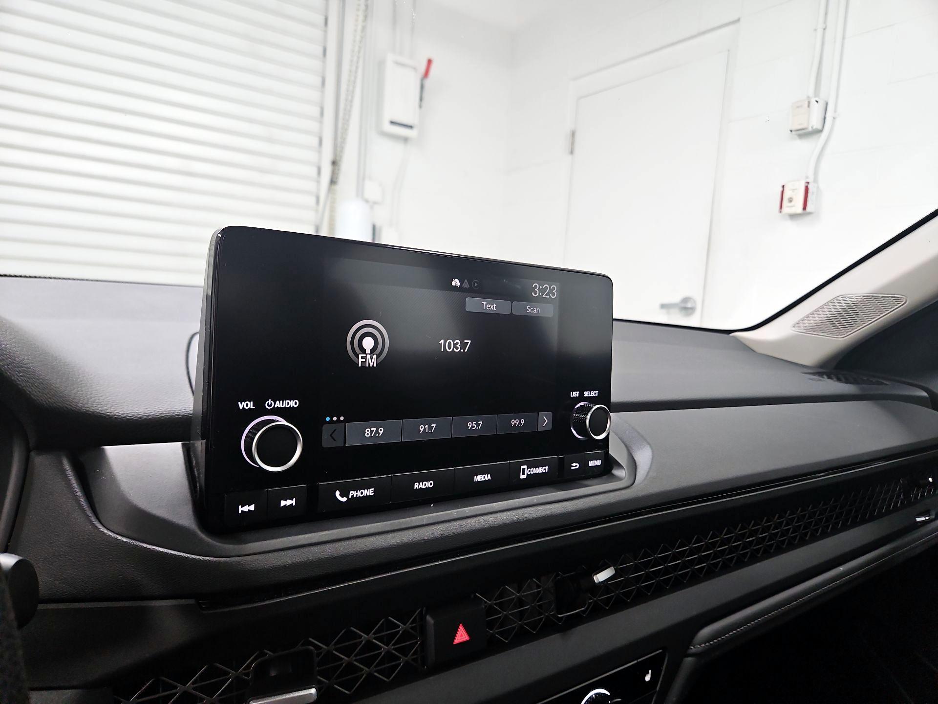 Thumbnail: 2023 Honda Accord - 14