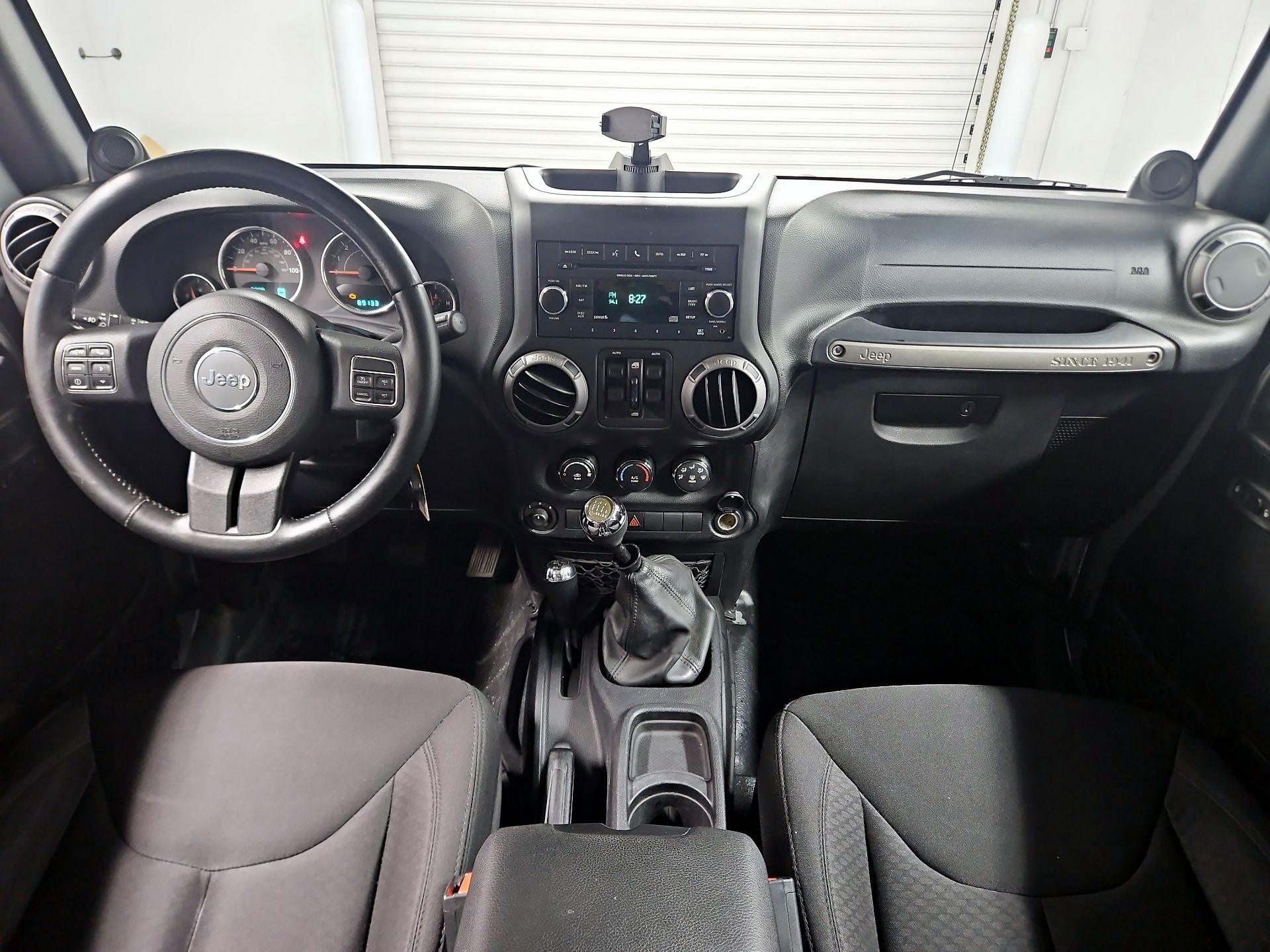 Thumbnail: 2014 Jeep Wrangler - 9